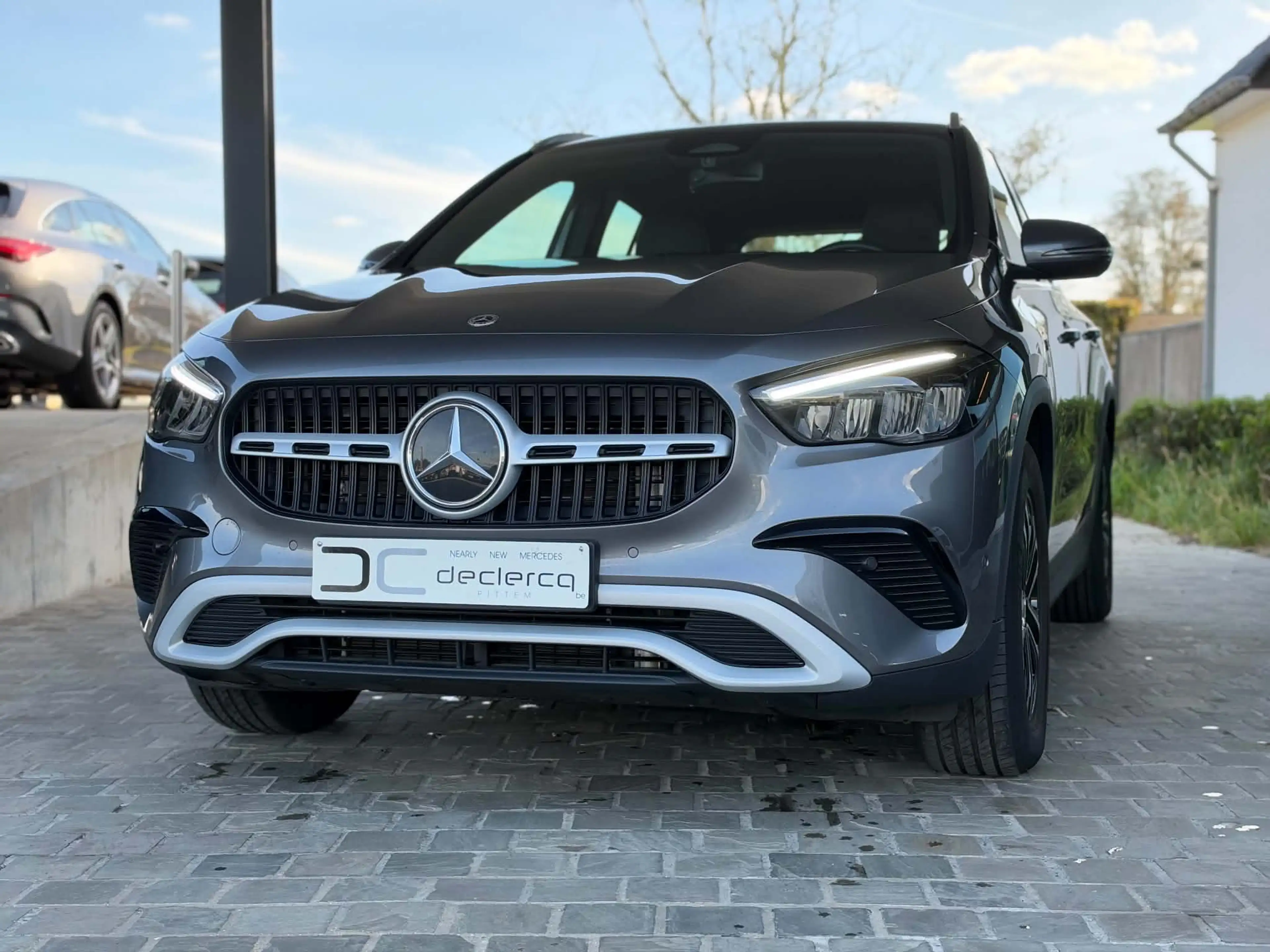 Mercedes-Benz GLA 180 2025 automaat trekhaak gps achteruitrijcamera