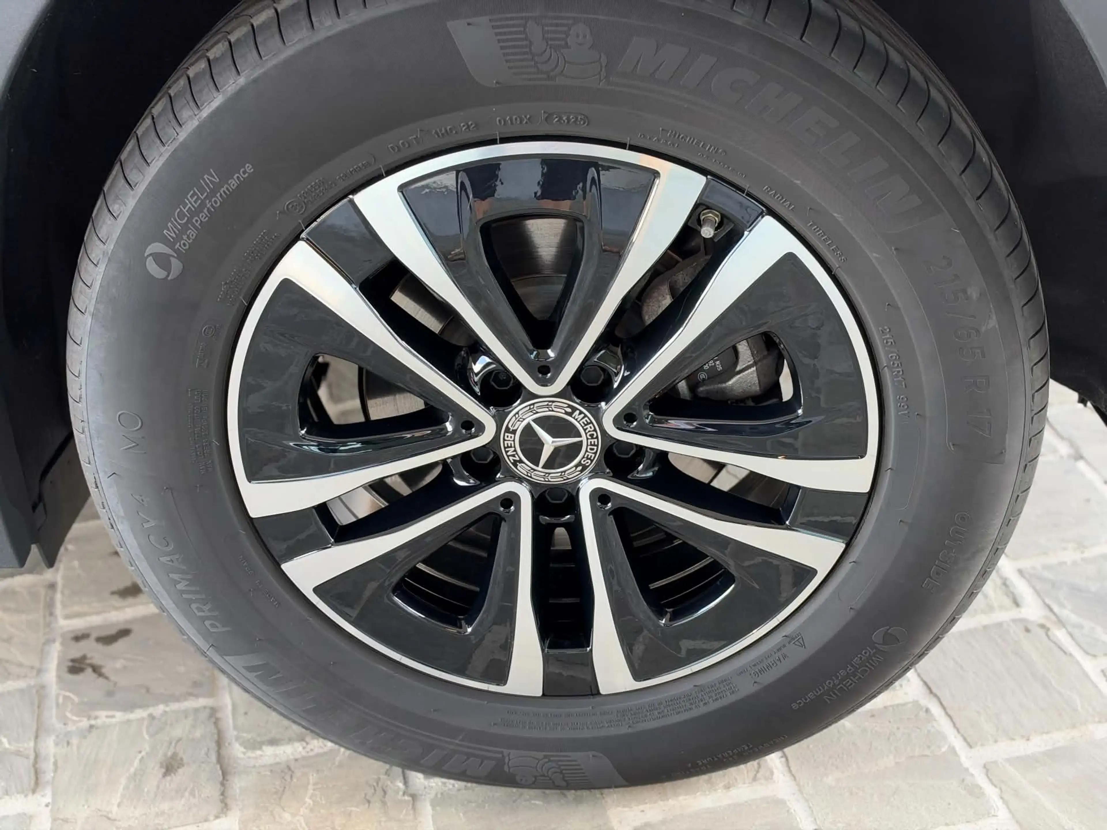 Mercedes-Benz GLA 180 2025 automaat trekhaak gps achteruitrijcamera — photo 15