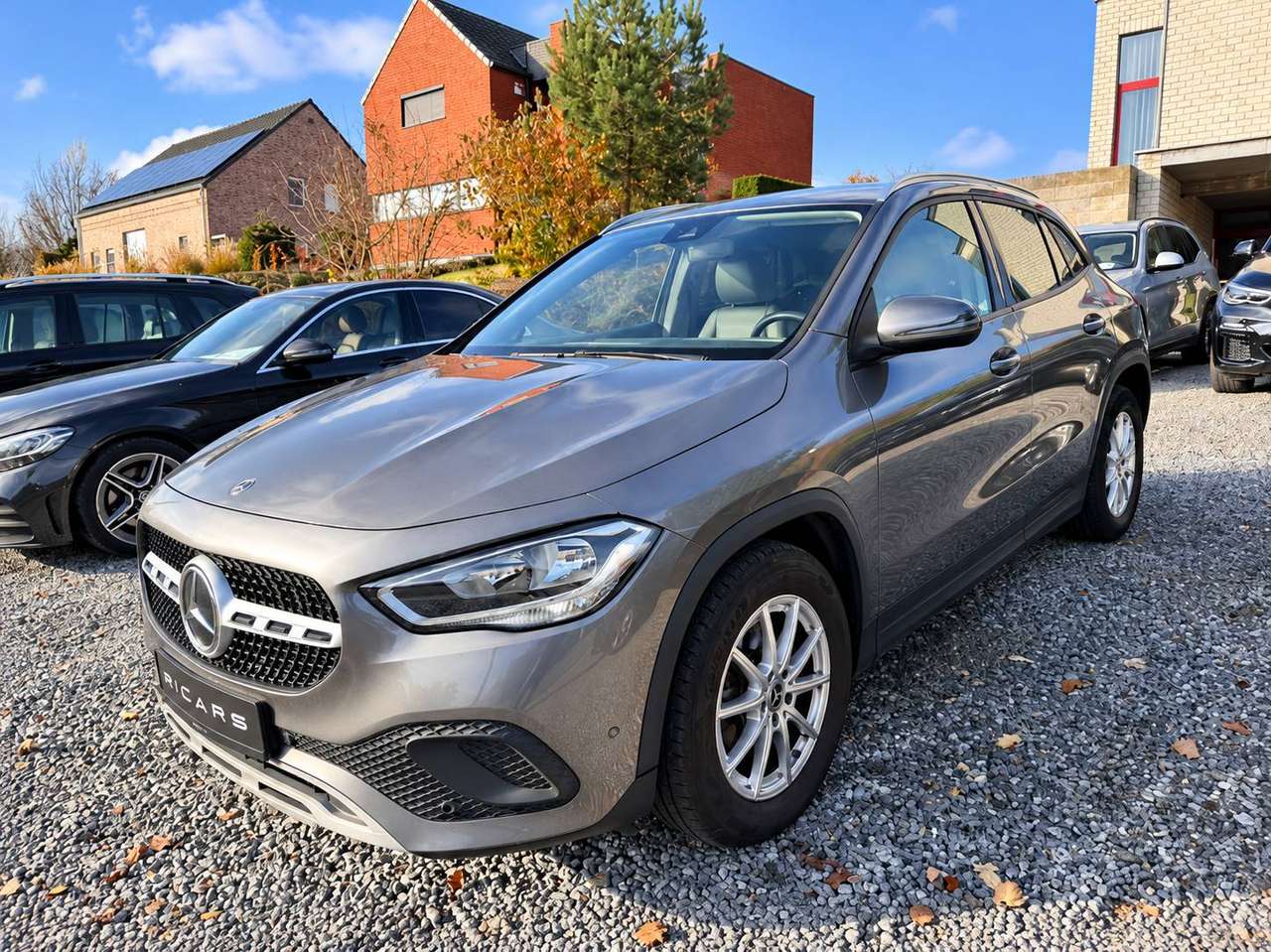 Mercedes-Benz GLA 180 2020 — photo 1 sur 16