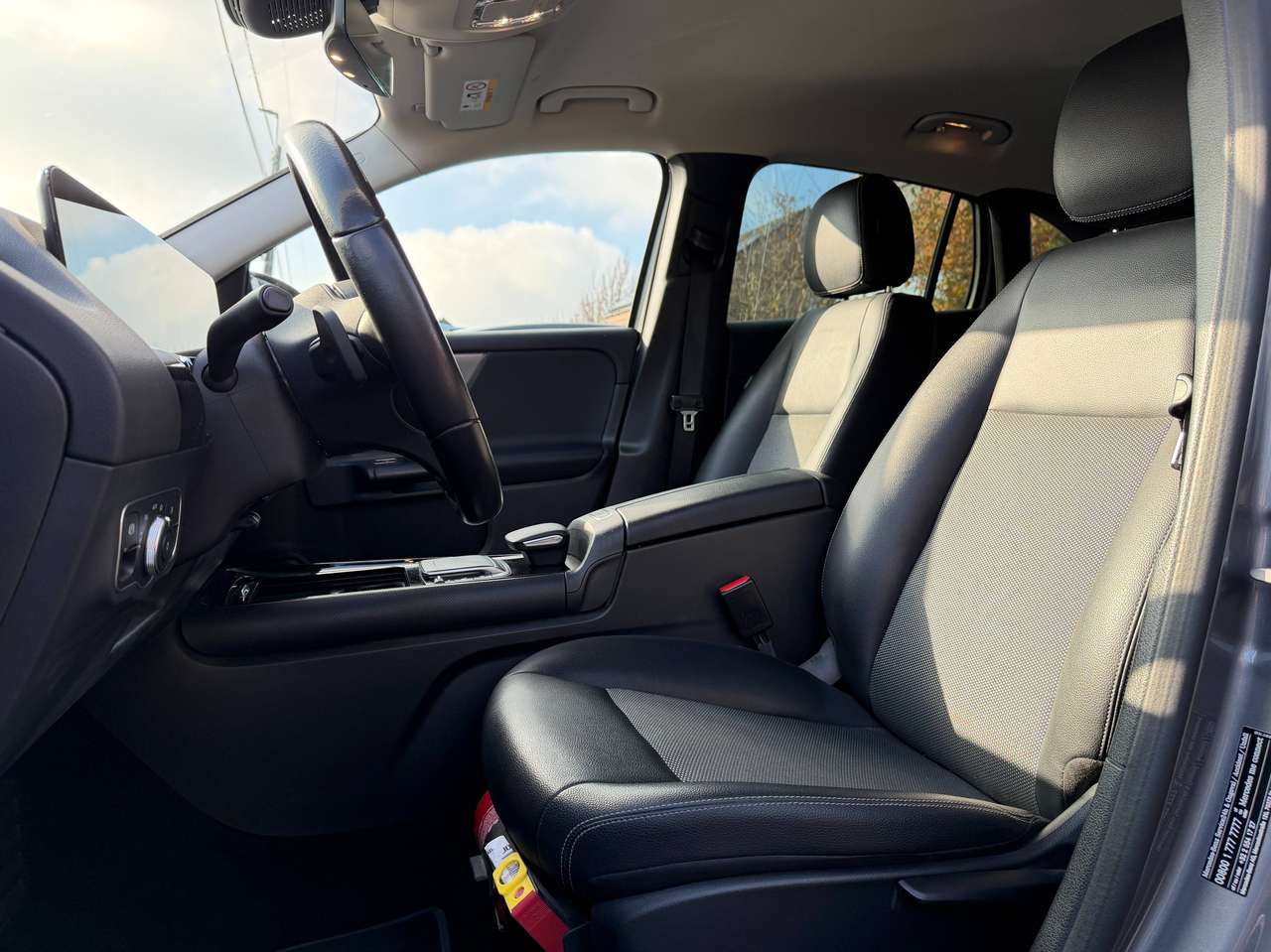 Mercedes-Benz GLA 180 2020 — photo 10 sur 16