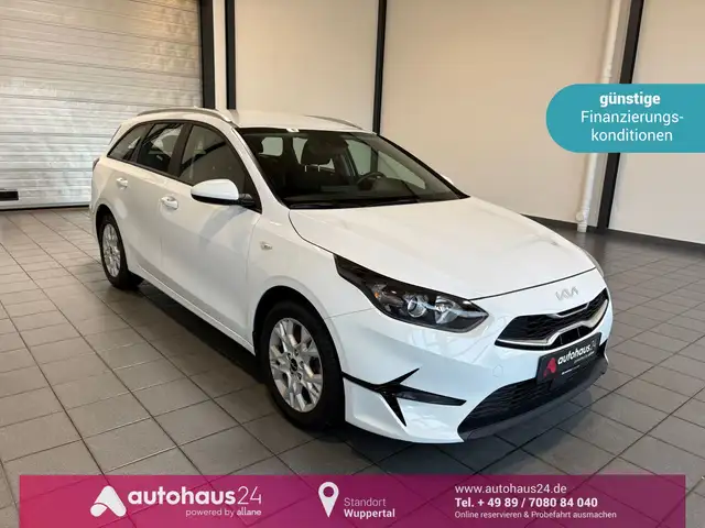 Kia Ceed main image