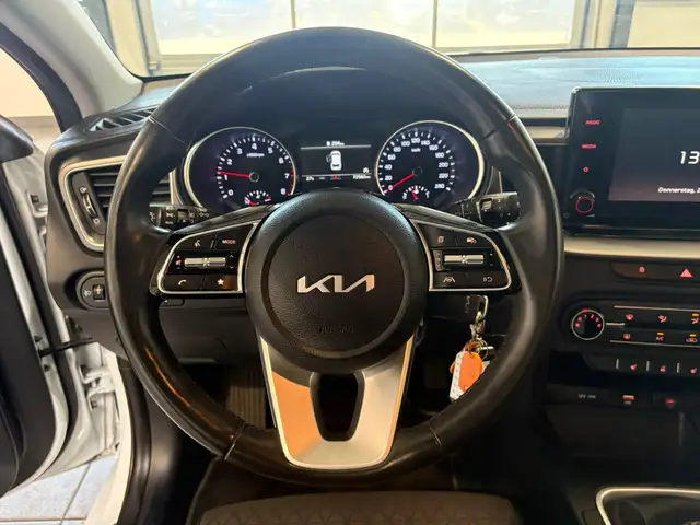 Kia Ceed view 10