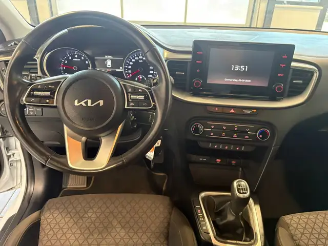 Kia Ceed view 9