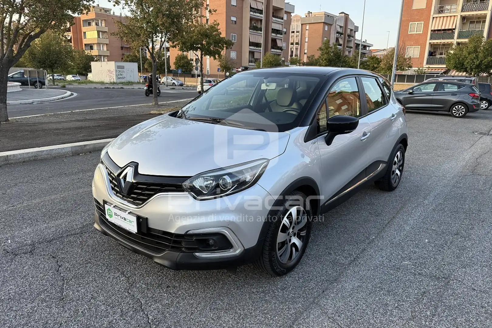 Renault Captur Captur dCi 8V 90 CV Business Argent - 1
