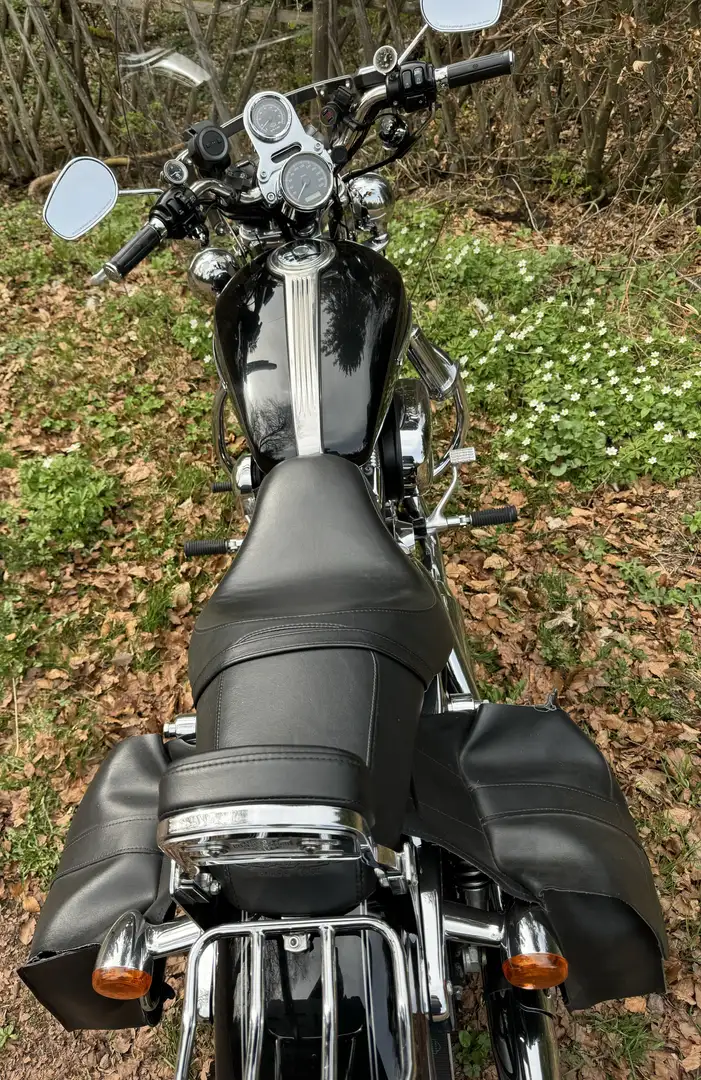 Harley-Davidson Sportster 1200 Sportster 1200 XL C Custom Чорний - 2