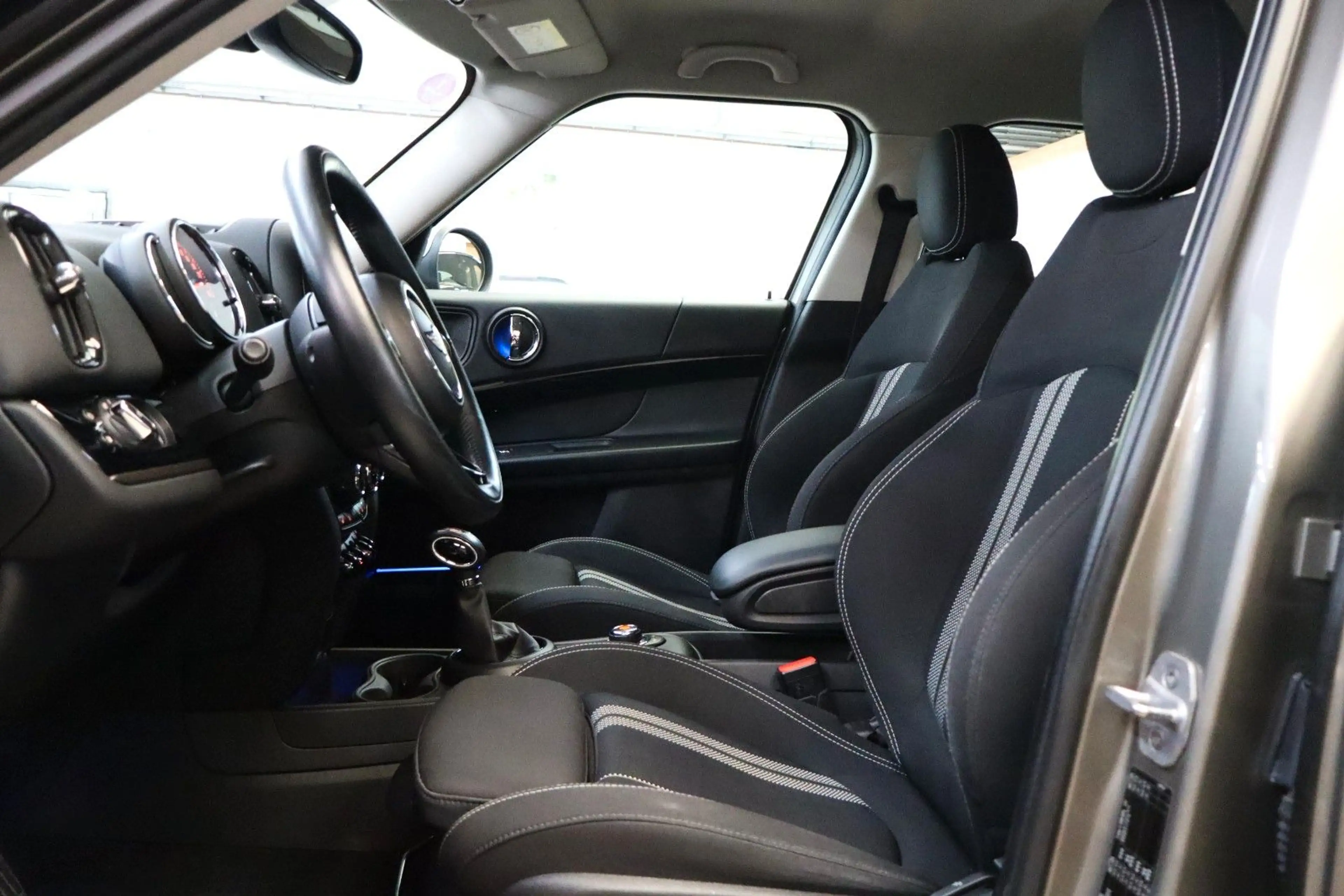 MINI Cooper S Countryman All4 2,0 Aut LED Kamera Navi — photo 6