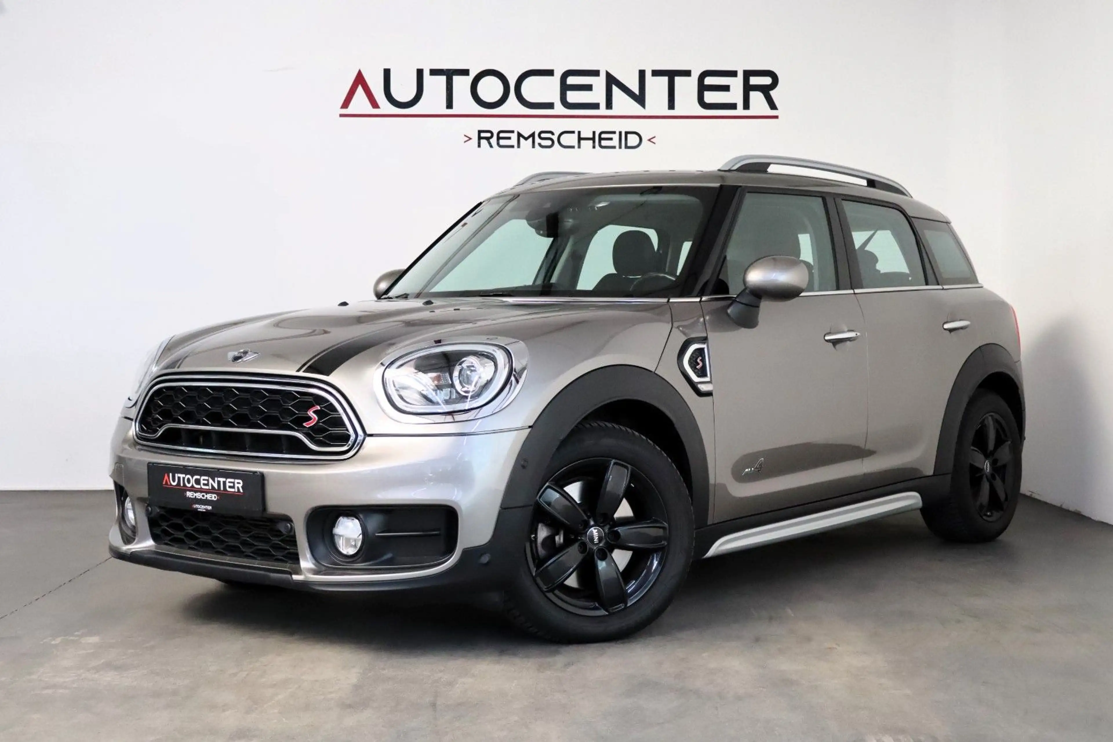 MINI Cooper S Countryman All4 2,0 Aut LED Kamera Navi