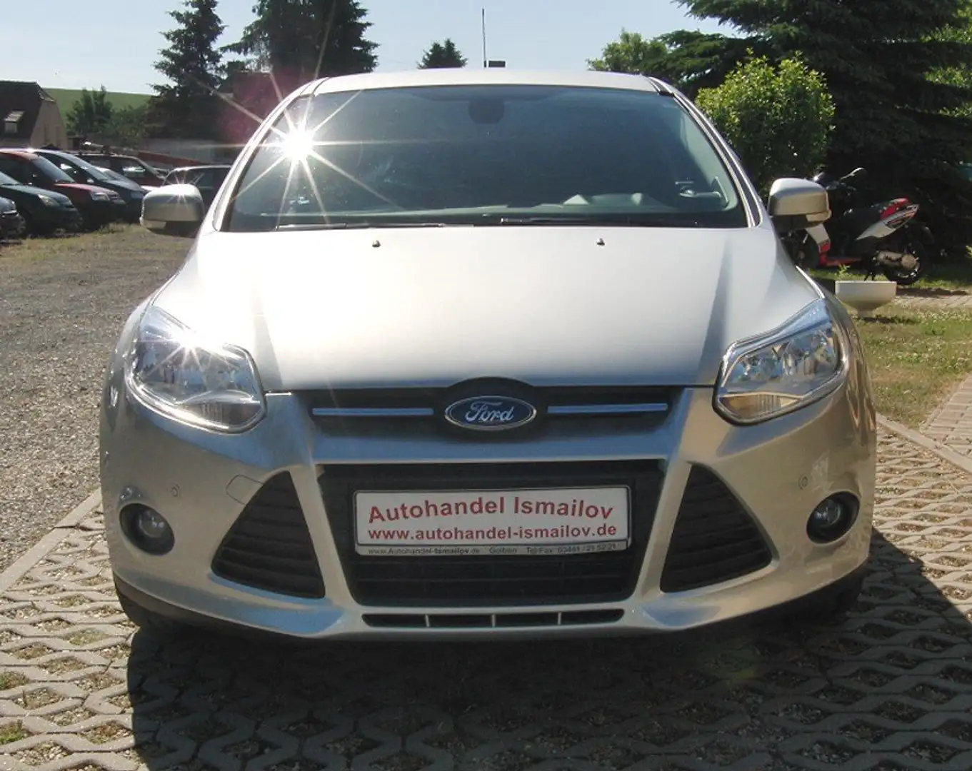 Ford Focus 1.0 EcoBoost Motor macht Geräusche !!! Silber - 2