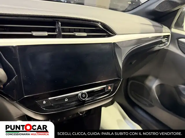 Opel Corsa view 12