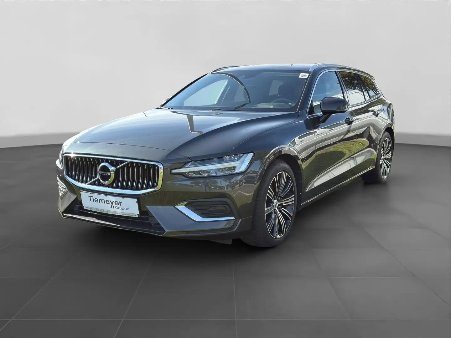 Volvo V60 2.0 T INSCRIPTION LED NAVI AHK LEDER Grau - 2