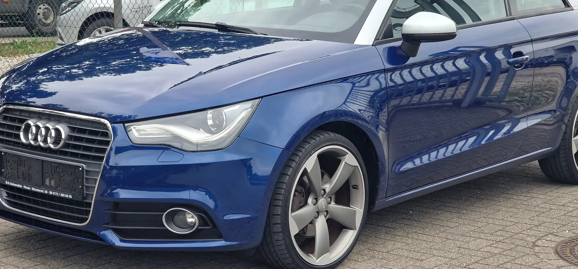 Audi A1 1.4 TFSI S line Sportpaket Tüv+Garantie Bleu - 2