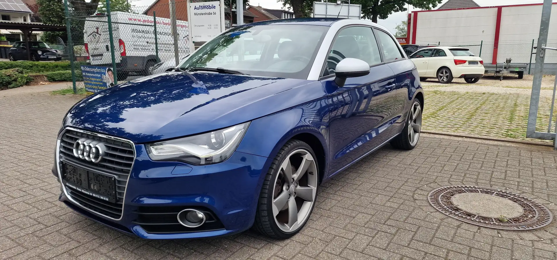 Audi A1 1.4 TFSI S line Sportpaket Tüv+Garantie Bleu - 1
