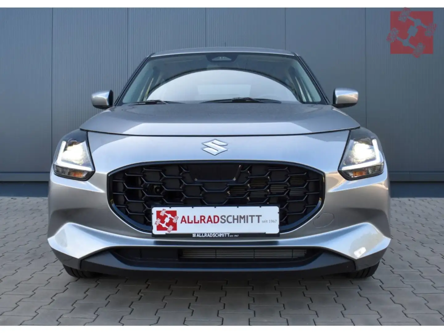 Suzuki Swift Club 1.2l Hybrid Navi LED ACC Apple DAB Argent - 2