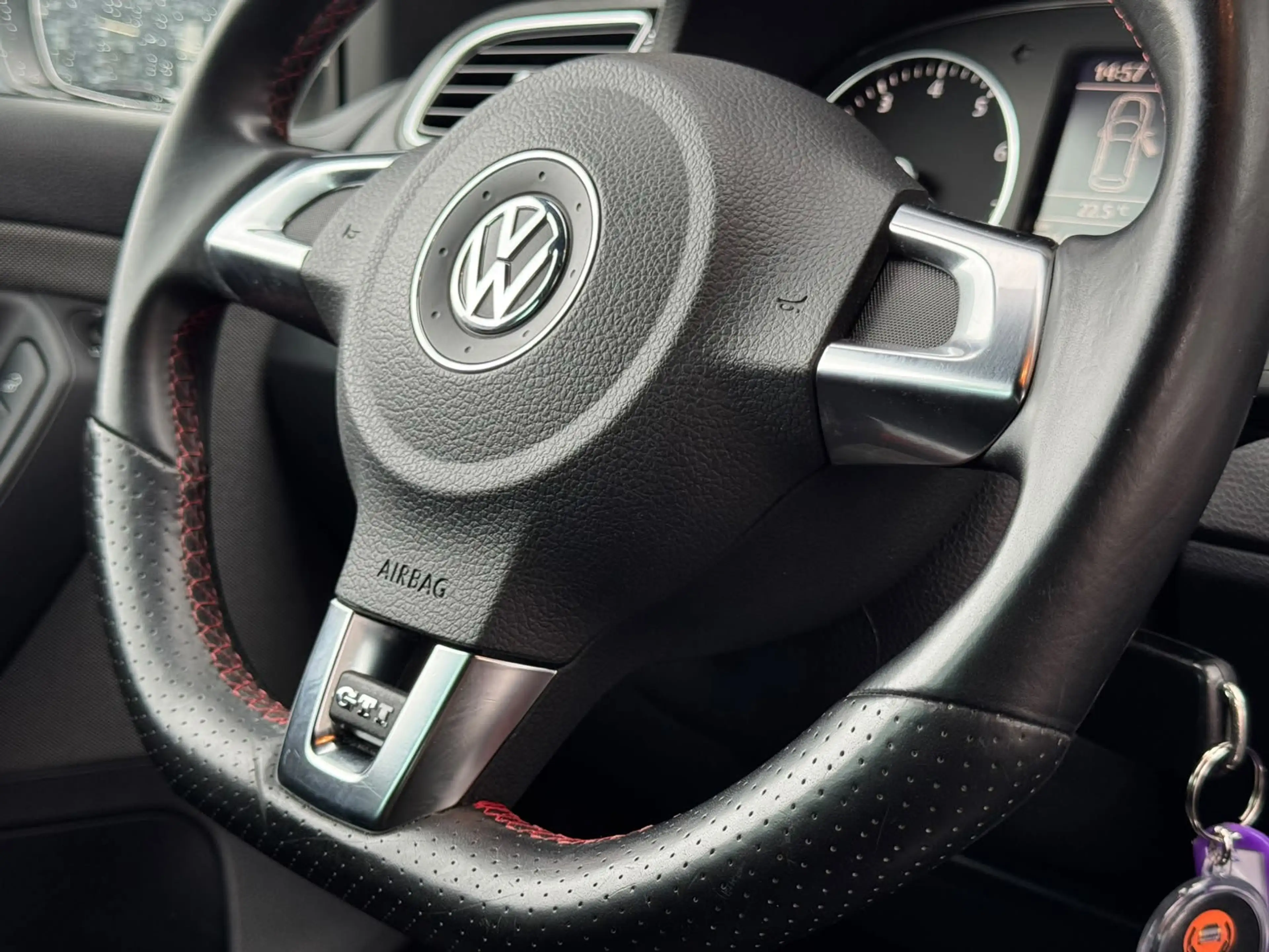Volkswagen Polo GTI 1.4 TSI / XENON / LED-DAGRIJ / P.SENSOREN / CRUISE — photo 29