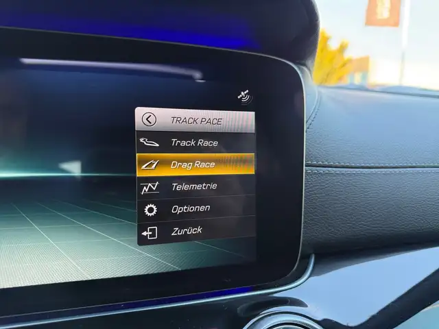 Mercedes-Benz AMG GT 53 4Matic+ Aut. | Schiebedach | Ansicht 34