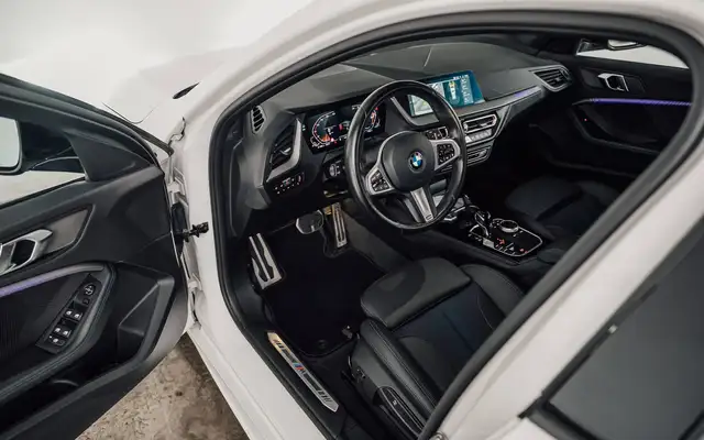 BMW M view 14