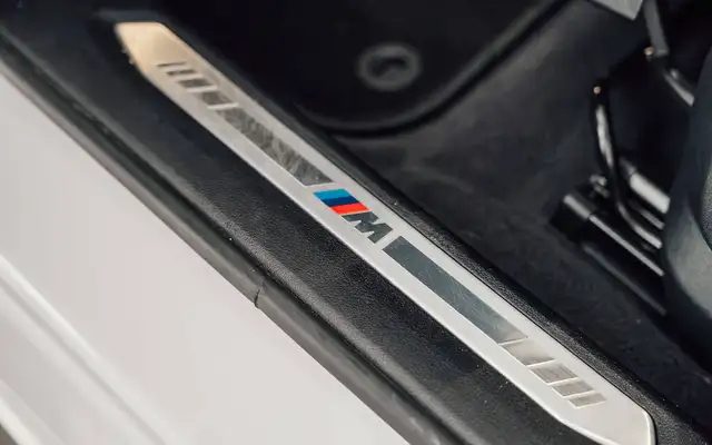 BMW M view 12