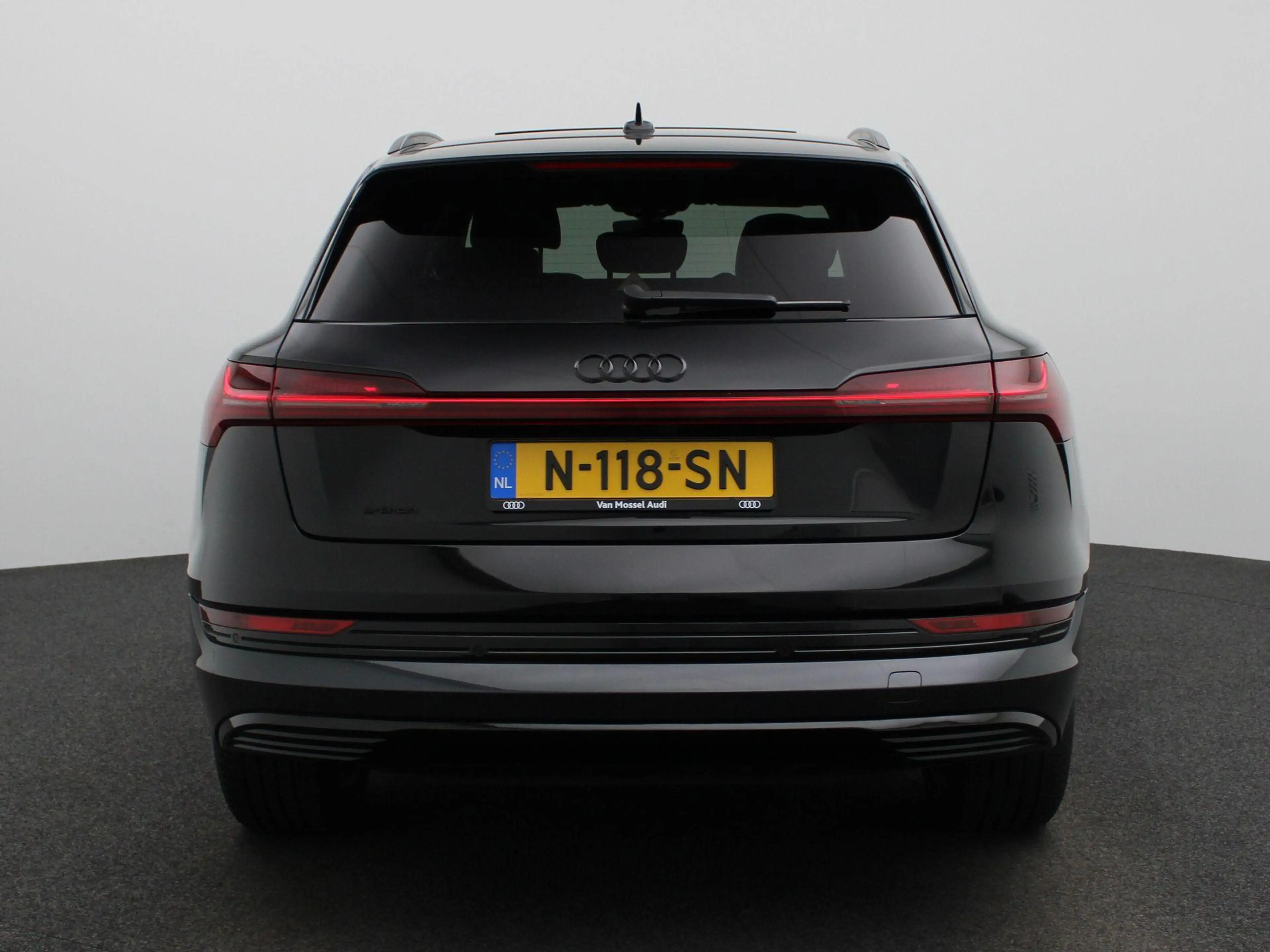 Audi e-tron 55 quattro Advanced edition Plus 95 kWh — photo 5