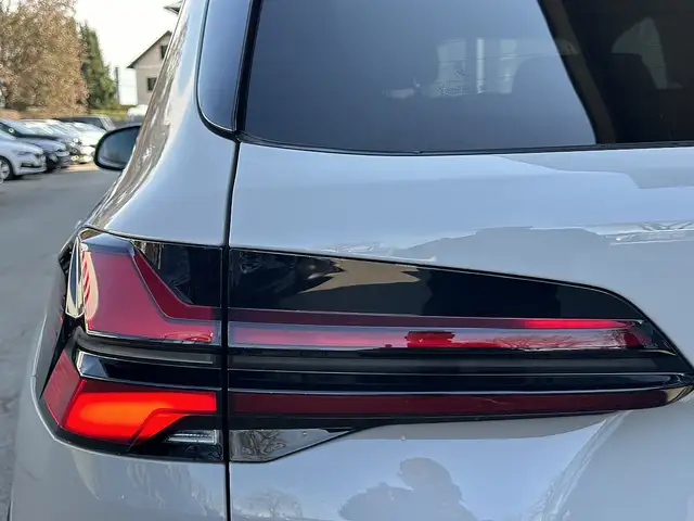 BMW X5 xDrive30d M-Paket Aut. MEGA AUSSTATTUNG Ansicht 8