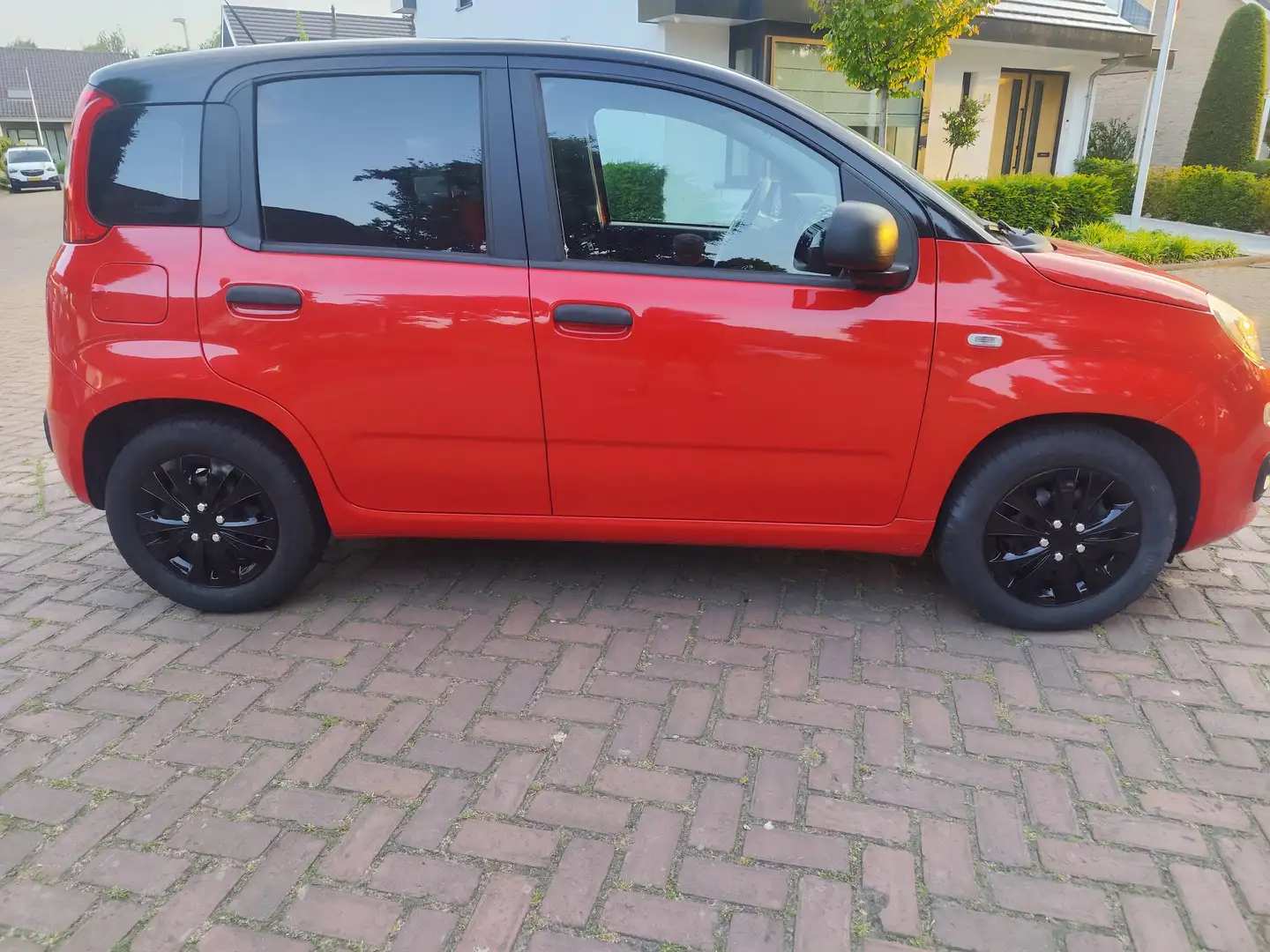 Fiat Panda 0.9 TwinAir Popstar Rood - 2