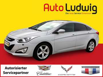 Style 1,7 CRDi Aut.*NAVI*LEDER*XENON*R-CAM**PAN...