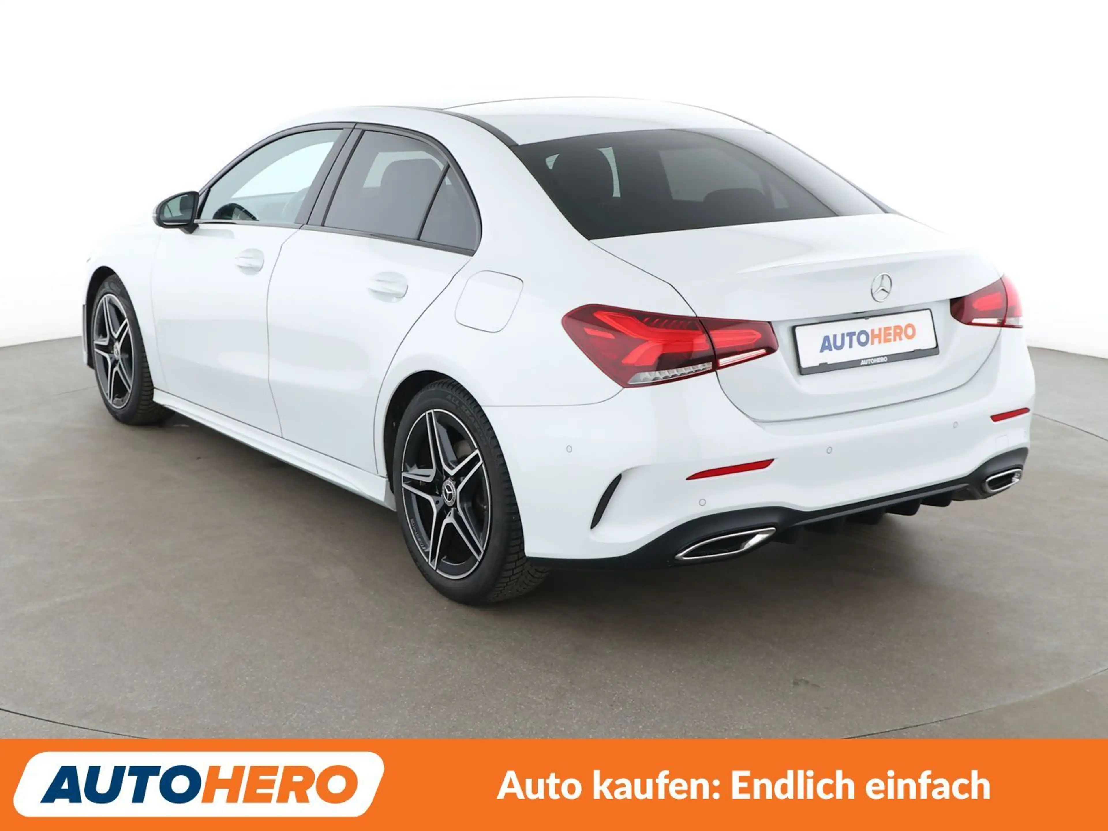 Mercedes-Benz A 250 A 250 AMG Line Aut.*NAVI*LED*TEMPO*PDC*SHZ* — photo 4