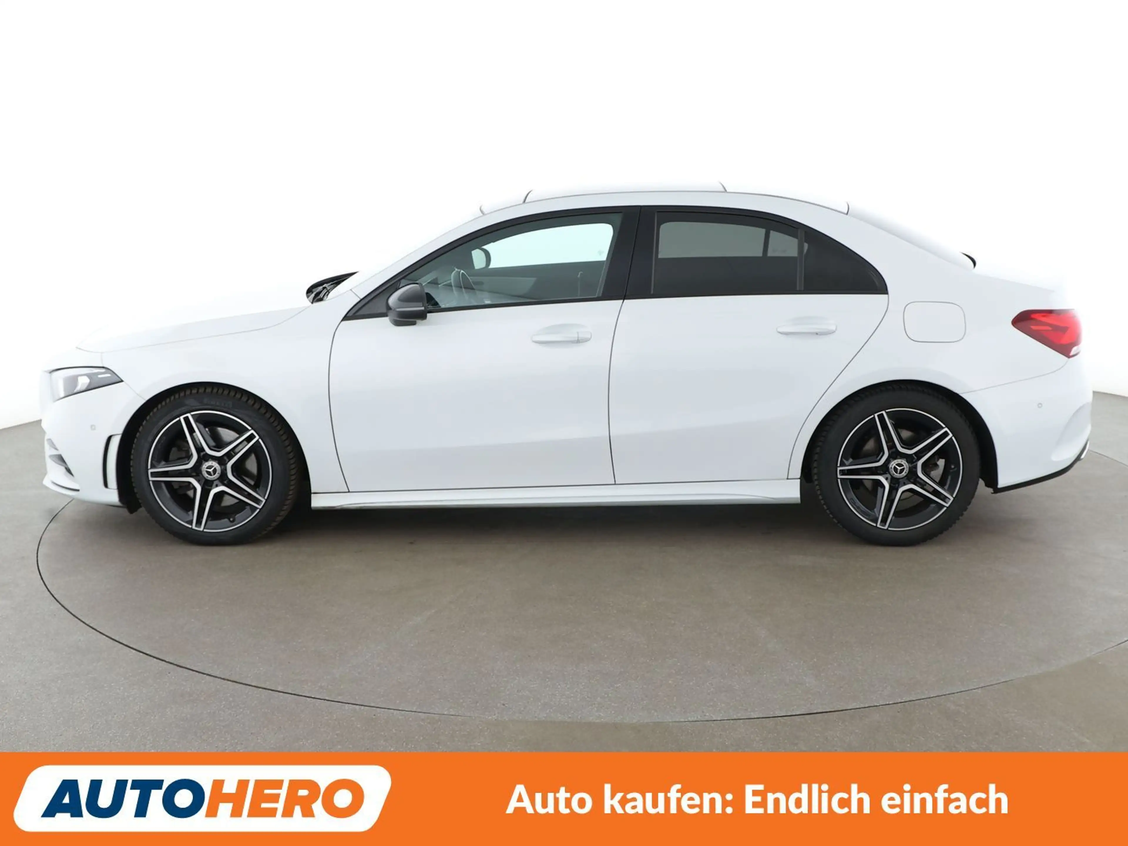 Mercedes-Benz A 250 A 250 AMG Line Aut.*NAVI*LED*TEMPO*PDC*SHZ* — photo 3