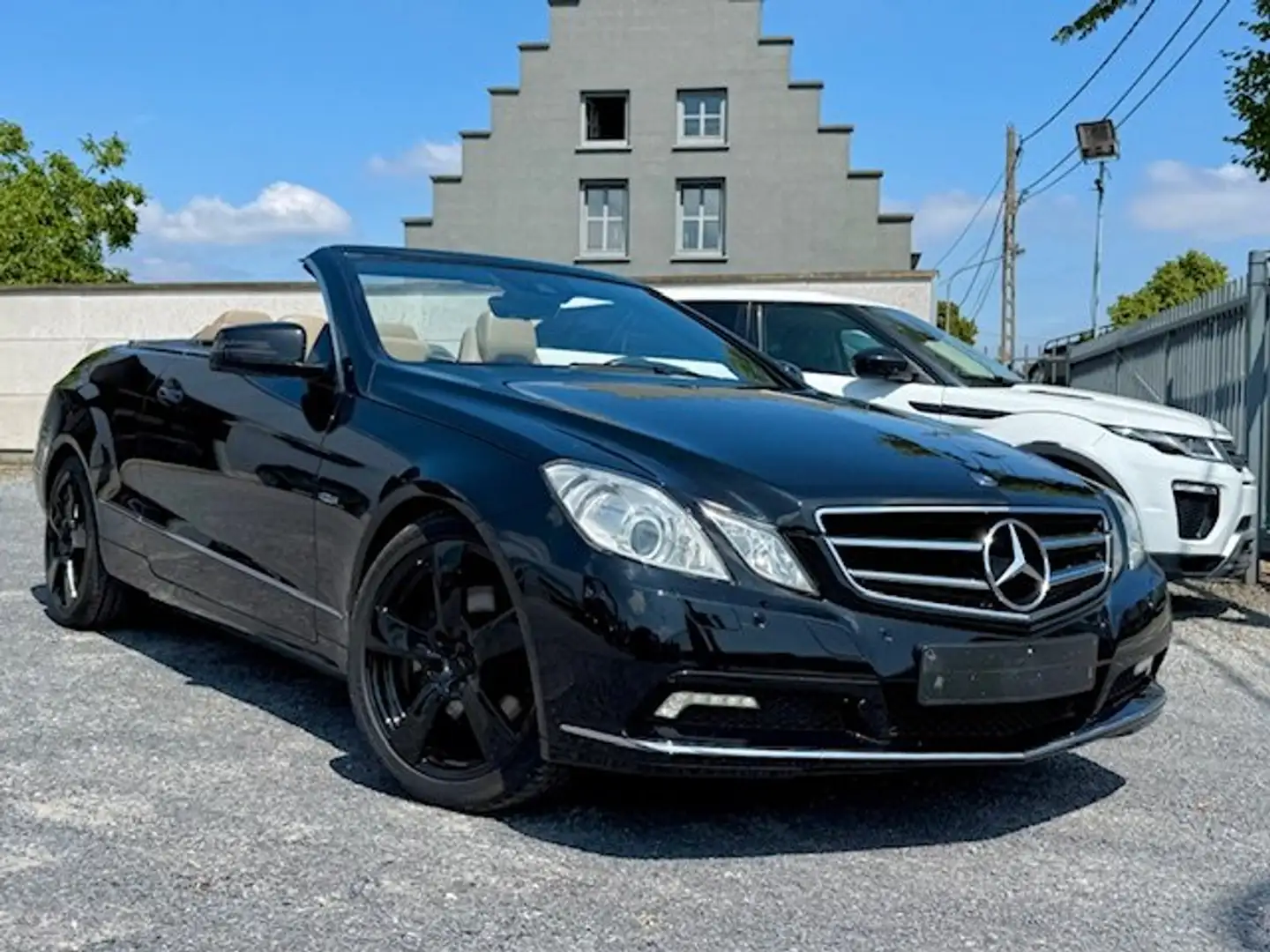 Mercedes-Benz E 250 E250 CDI Cabrio BlueEFFICIENCY  Avantgarde Zwart - 1