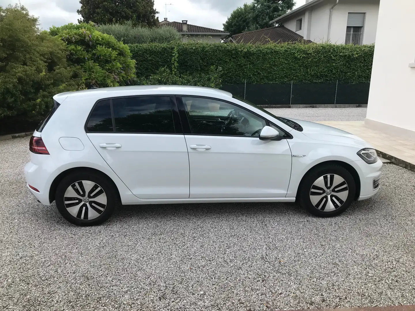 Volkswagen Golf e-Golf Bianco - 1