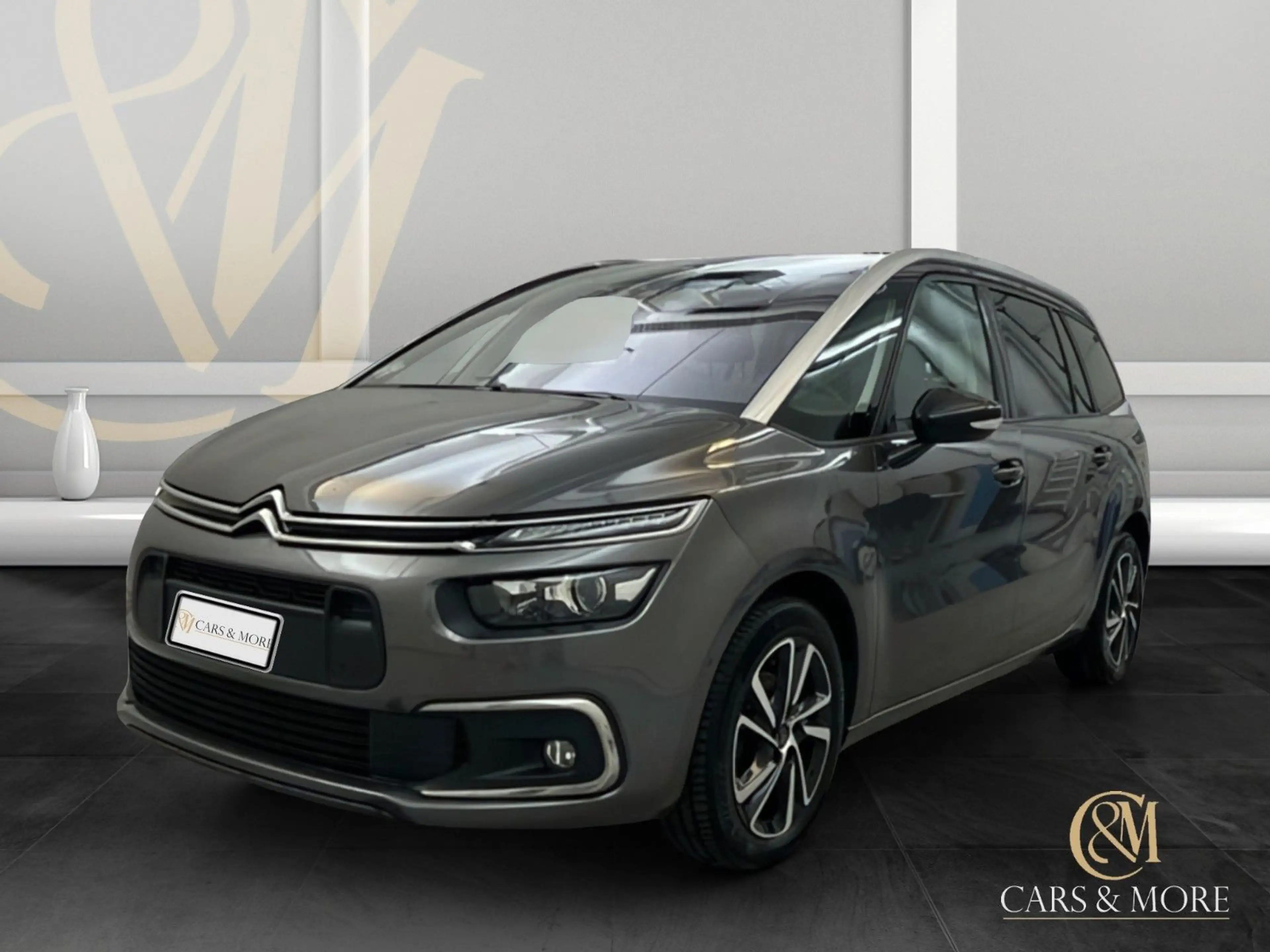 Citroen Grand C4 Picasso Shine Pack 7Sitze T.Leder Navi Pano. RFK SHZ AHK