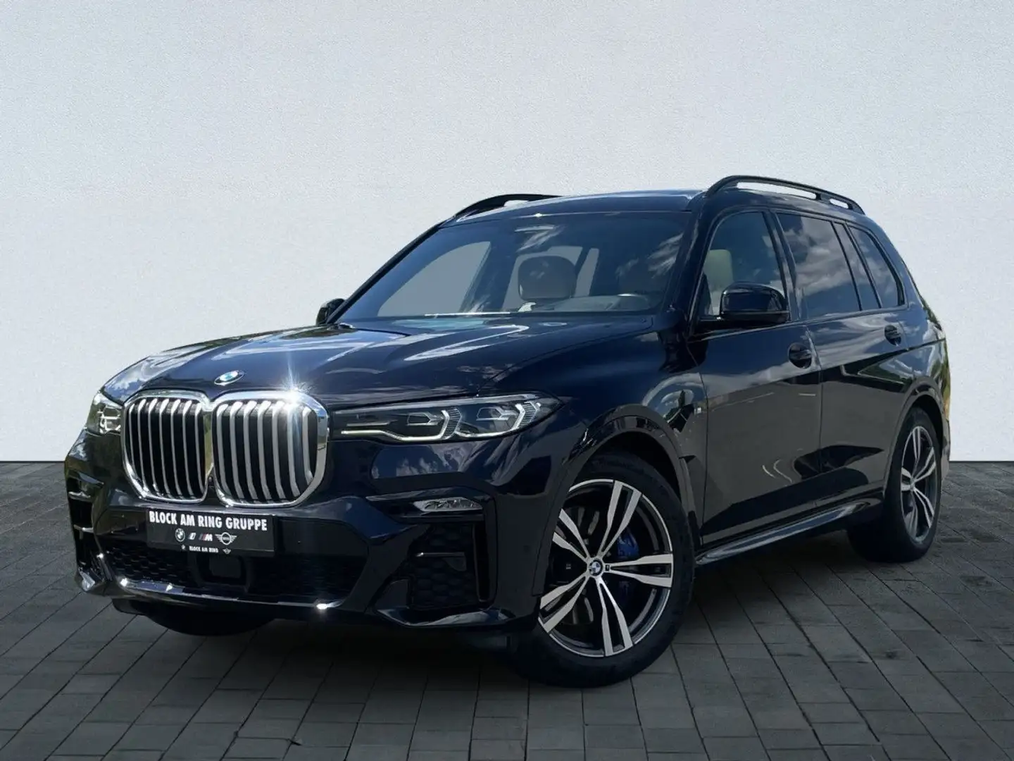 BMW X7 xDrive40d M Sport DAPro,Komfsitz,H/K,AHK,360° Schwarz - 1