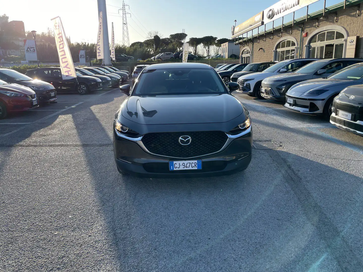 Mazda CX-30 2.0L e-Skyactiv-G M-Hybrid 2WD Homura Šedá - 2