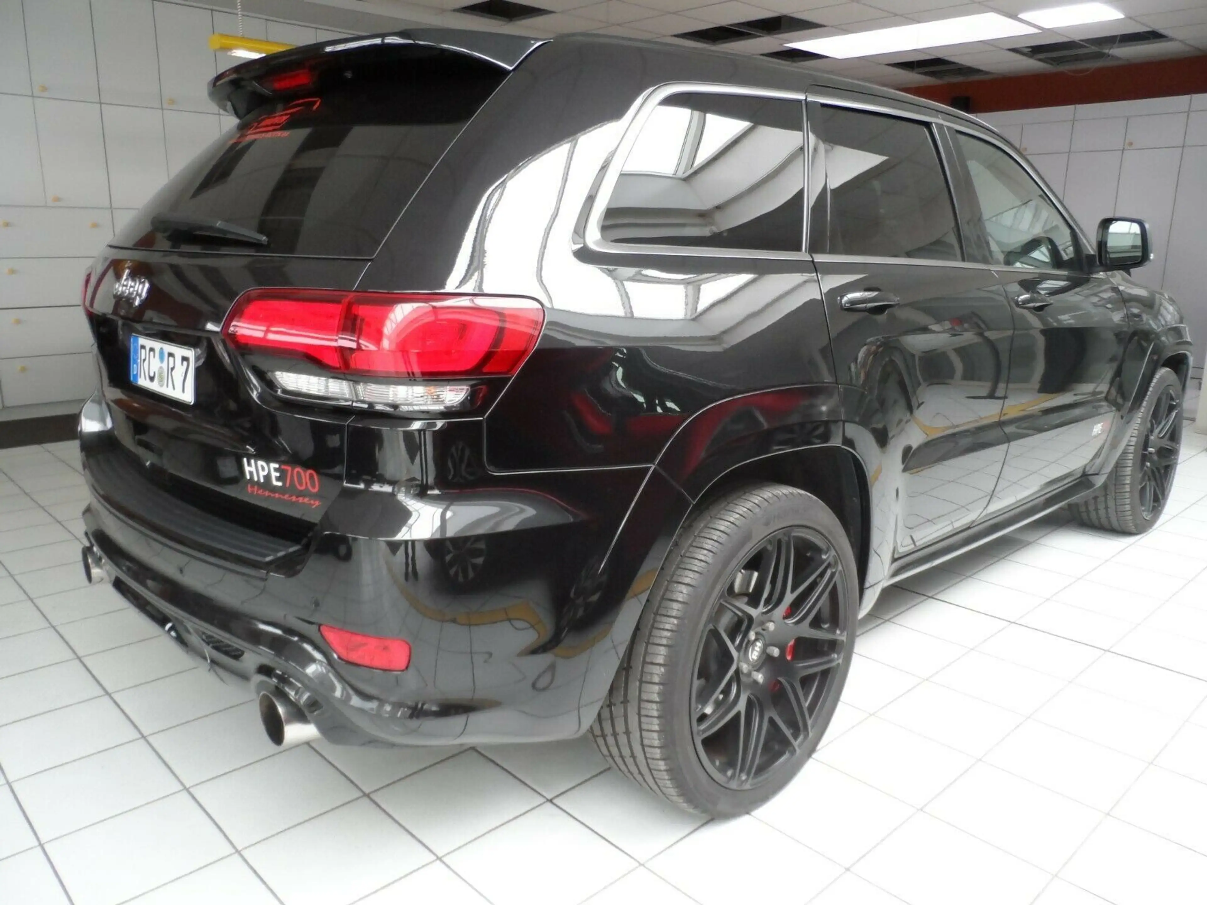 Jeep Grand Cherokee SRT 6.4 HPE700 Hennessey *UNIKAT* — photo 4