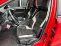 Volvo V70 2.5T 231PK R-Design / Trekhaak / Xenon / Leder / P Rood - thumbnail 19