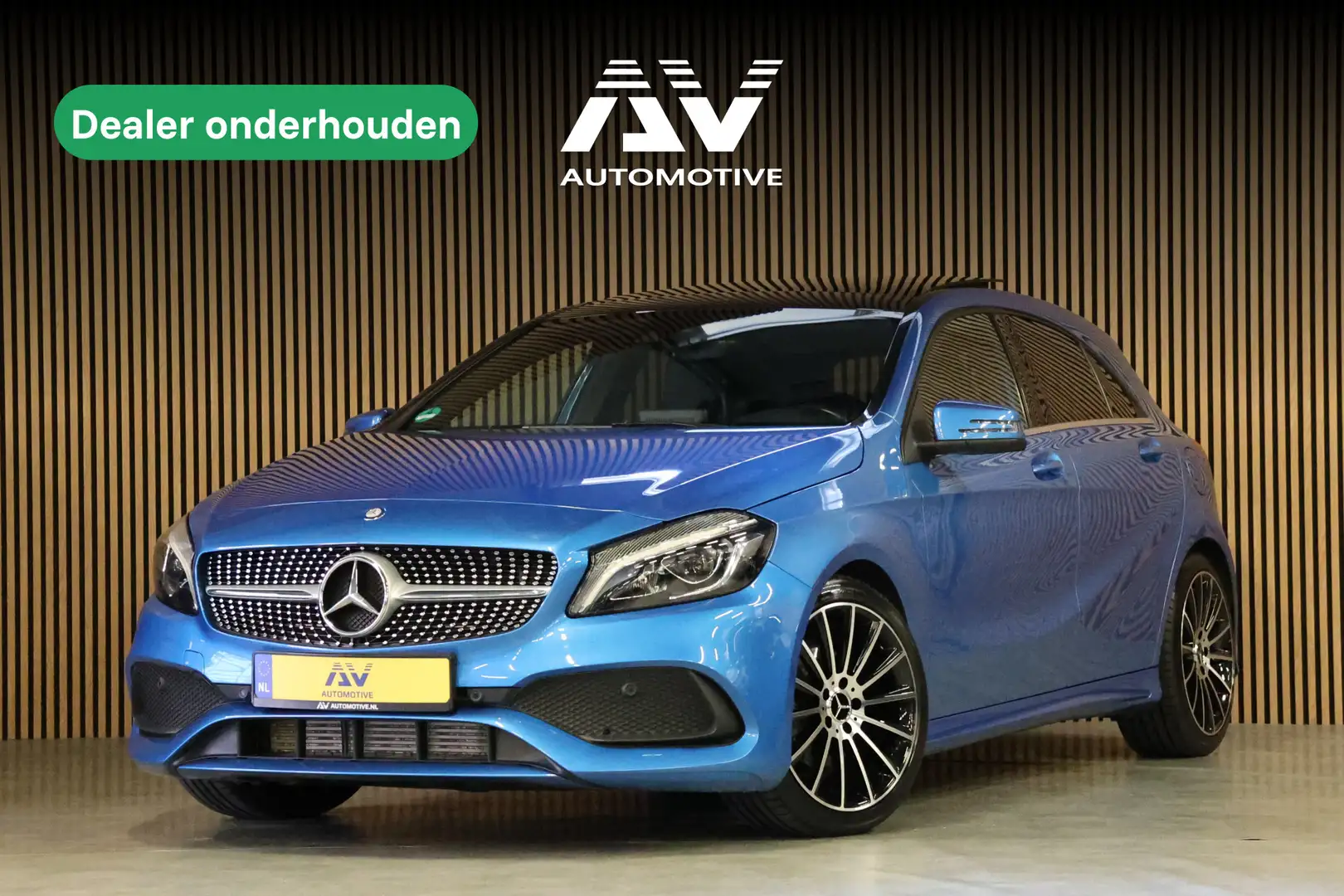 Mercedes-Benz A 180 AMG | Panoramadak | CarPlay | Camera | Dodehoekdet Blauw - 1