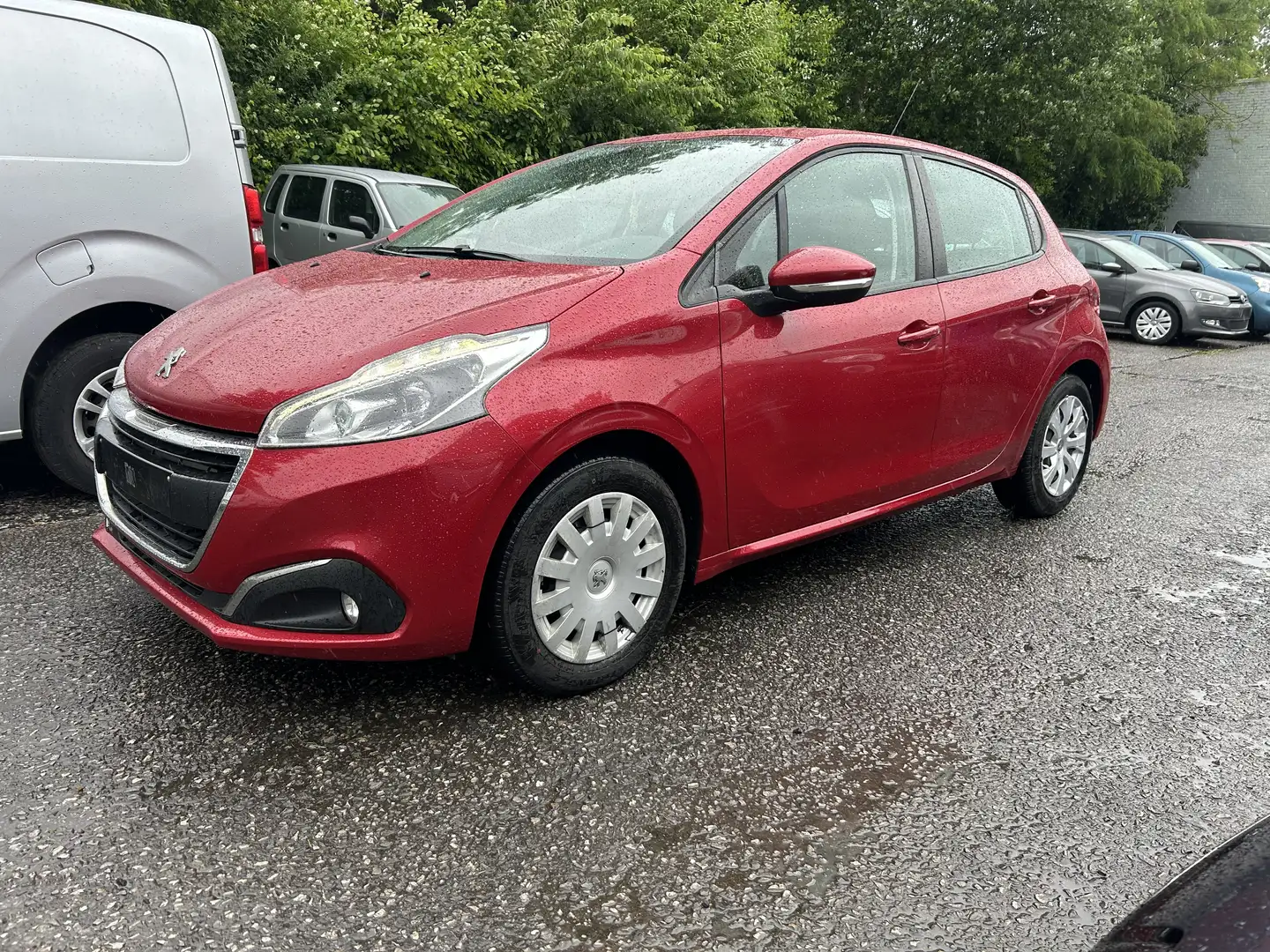 Peugeot 208 208 1.2i PureTech Active 12 mois de garantie Brun - 1