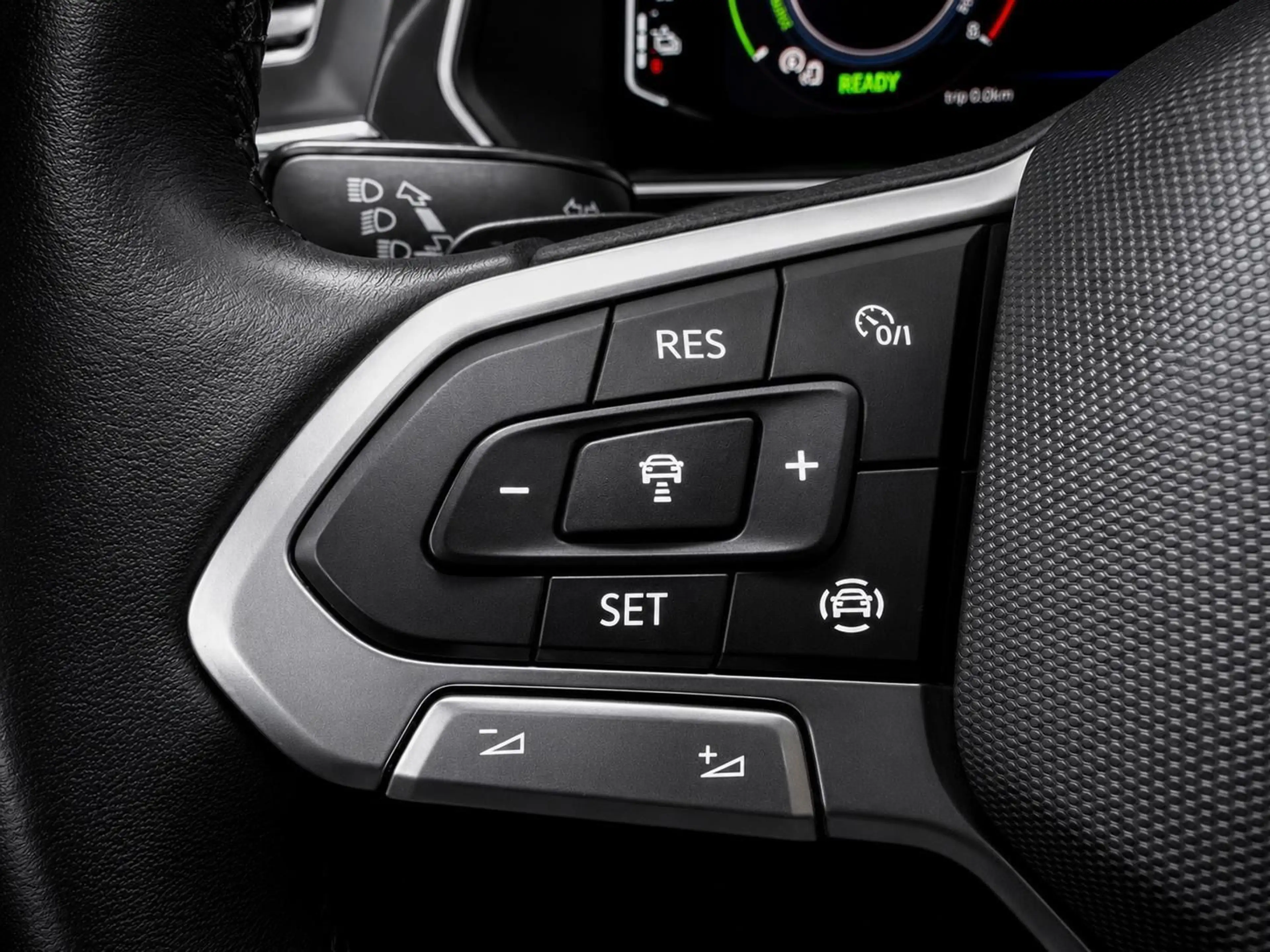 Volkswagen Tiguan Life 1.4 TSI eHybrid  * ACC  * VIRTUAL * — photo 10