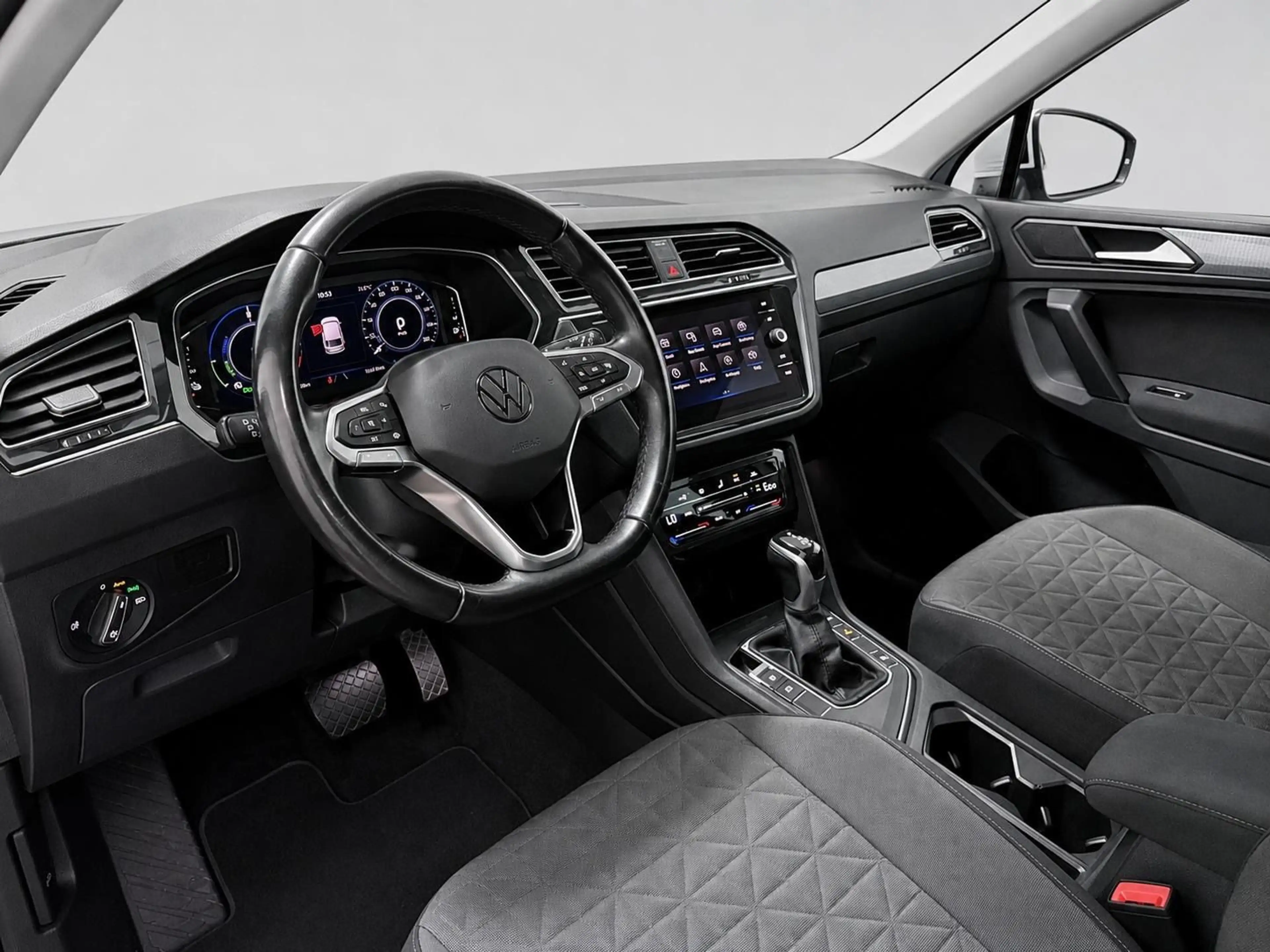 Volkswagen Tiguan Life 1.4 TSI eHybrid  * ACC  * VIRTUAL * — photo 3