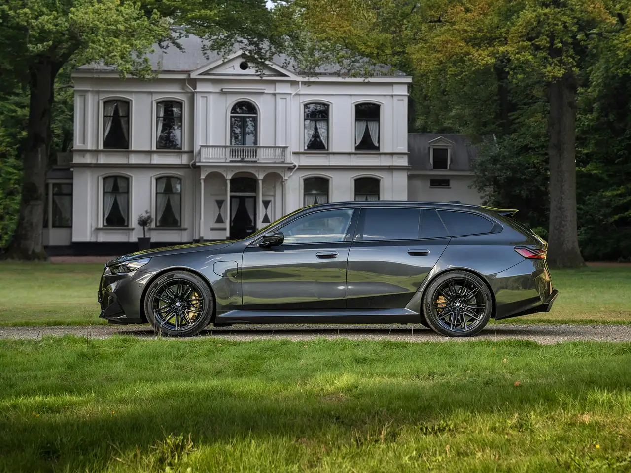 BMW M5