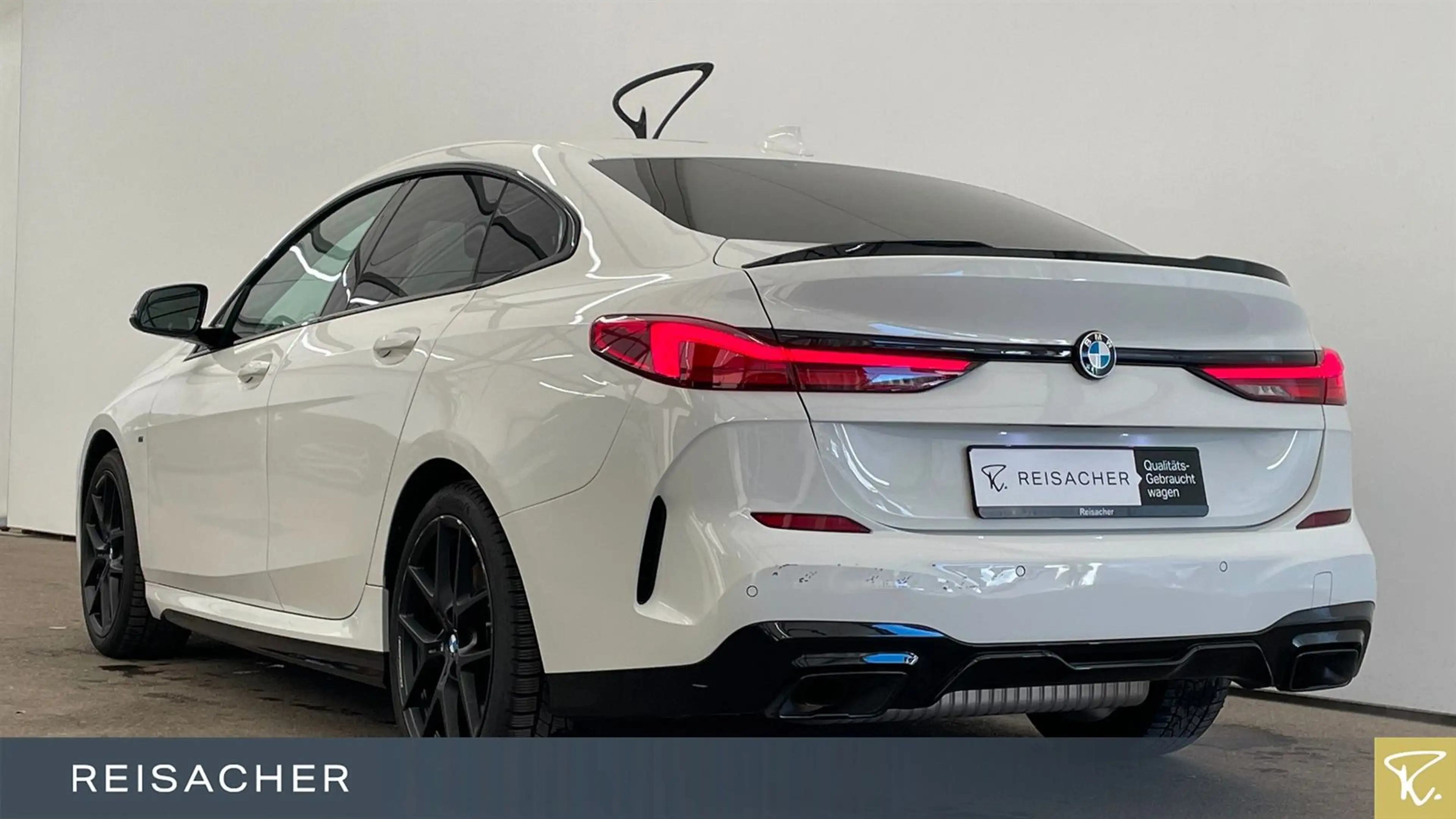 BMW 235 A xDrive Gran Coupé Aut. LCPro HUD PDC 18" — photo 2
