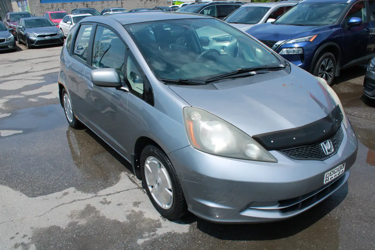 Honda Fit снимка Honda Fit