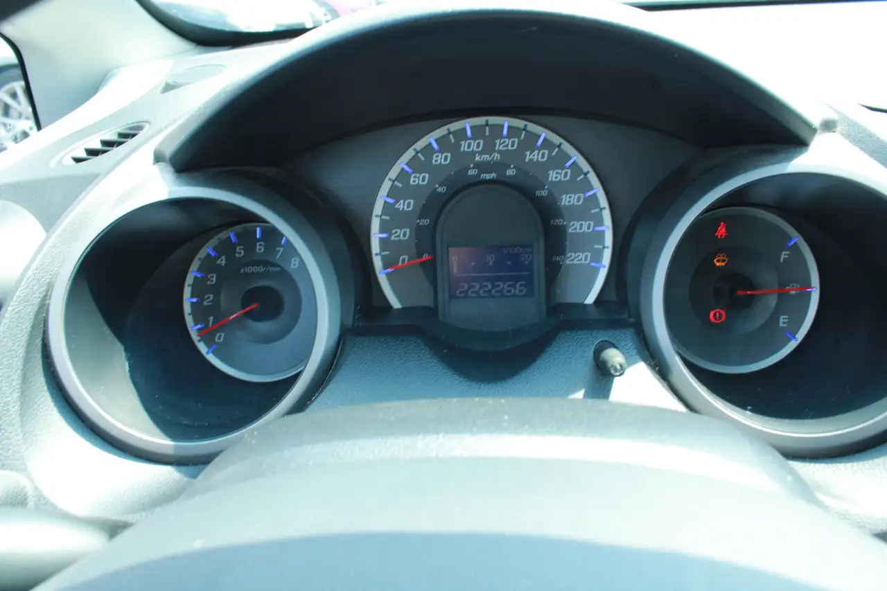 Honda Fit снимка Honda Fit