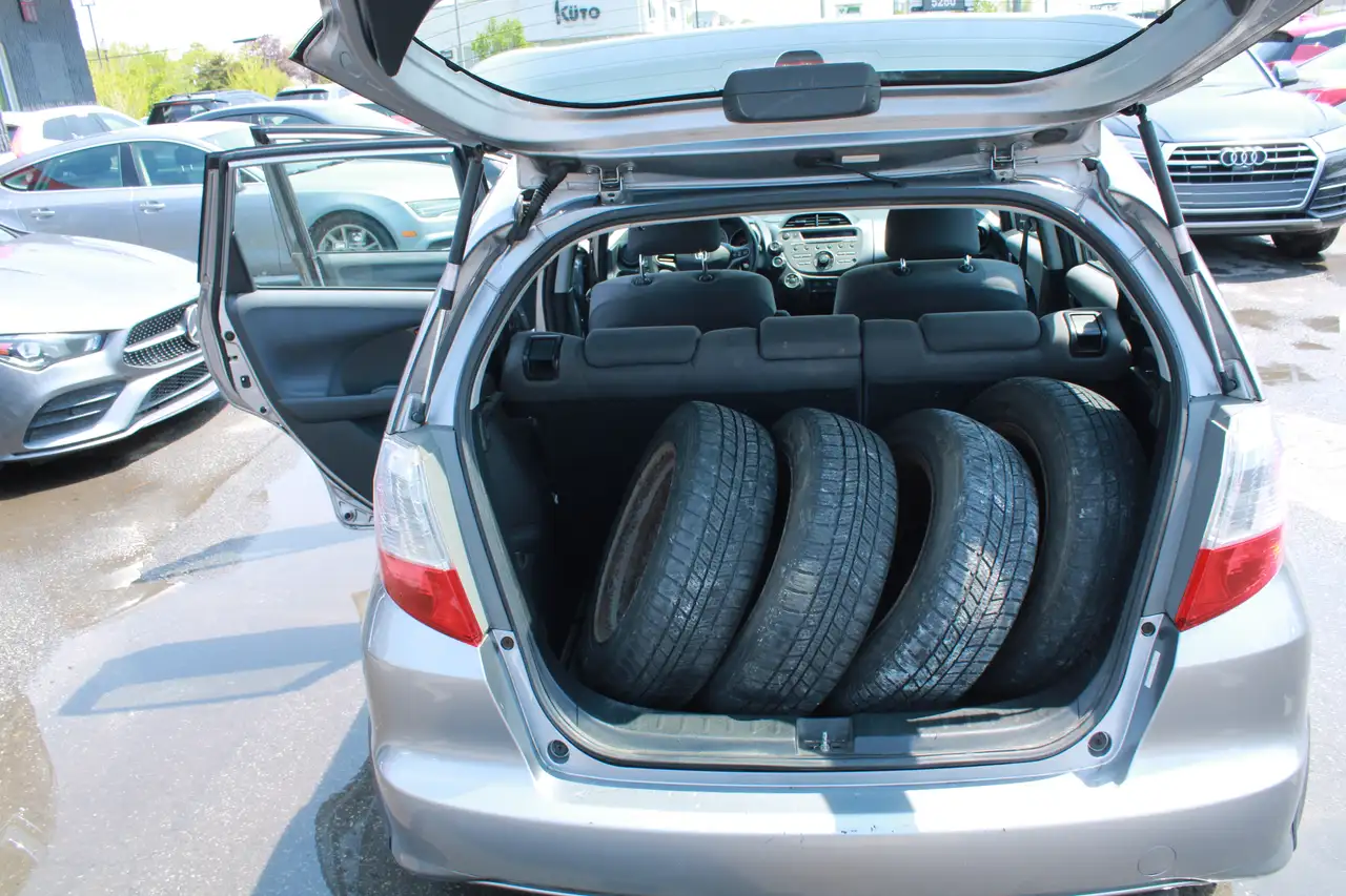 Honda Fit снимка Honda Fit