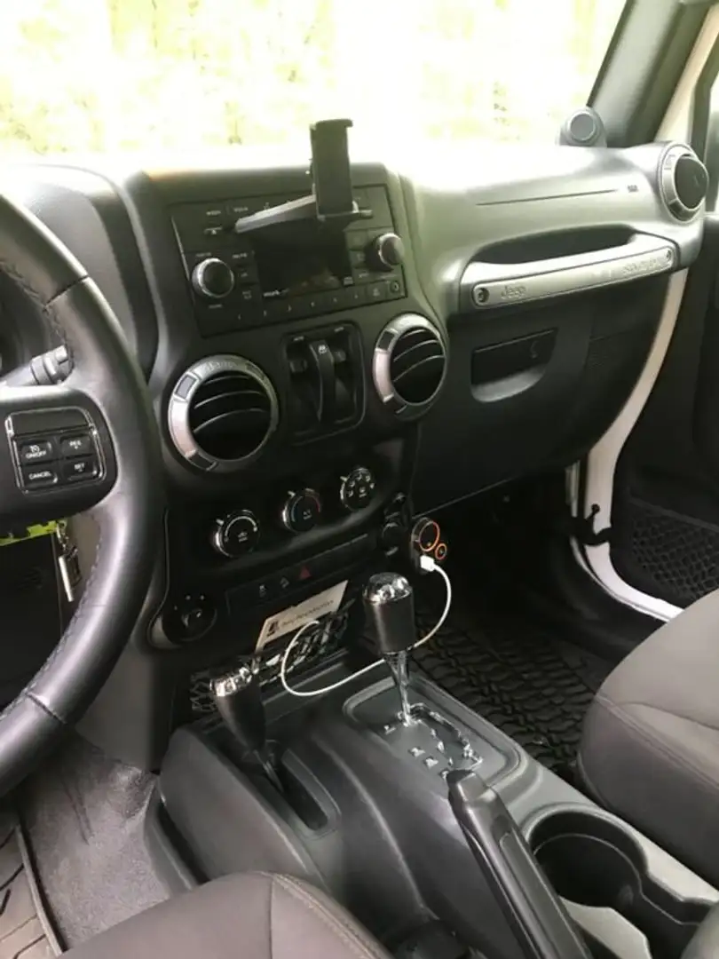 Jeep Wrangler 3.6 Automatik Sport Fehér - 2