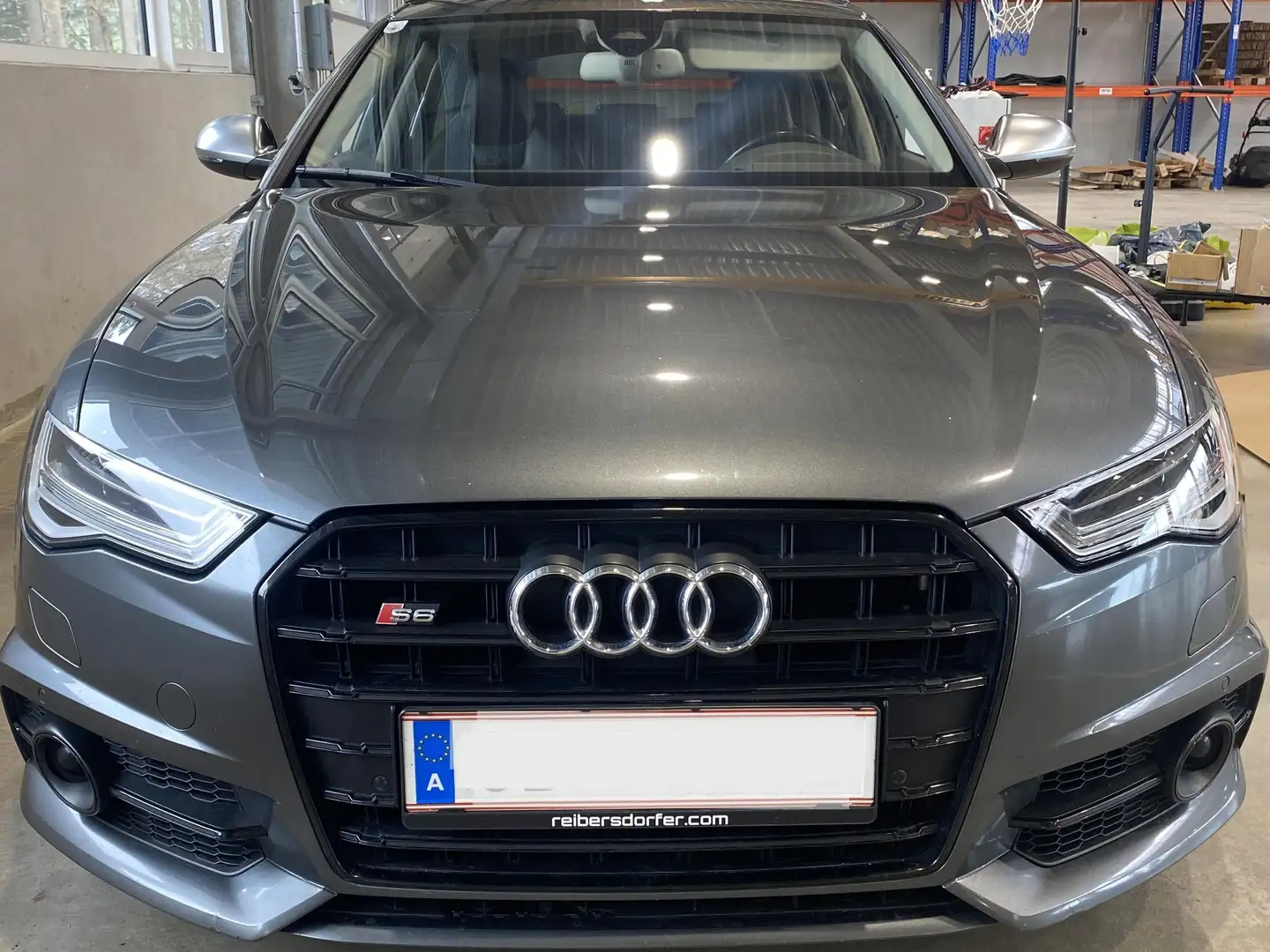 Audi S6 S6 Avant 4,0 TFSI Quattro COD S-tronic COD Grau - 2