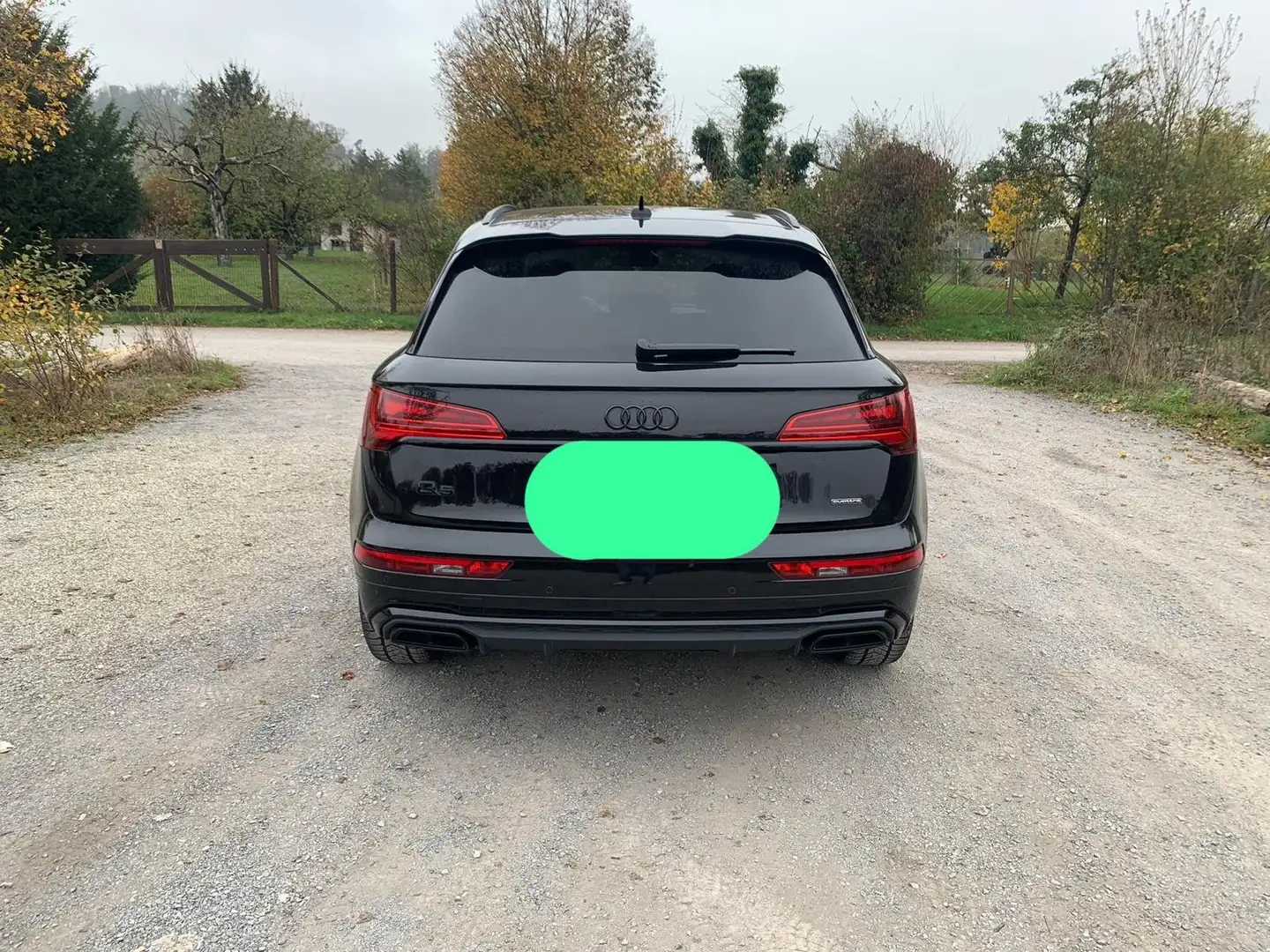 Audi Q5 50 TFSI e quattro S line Schwarz - 2