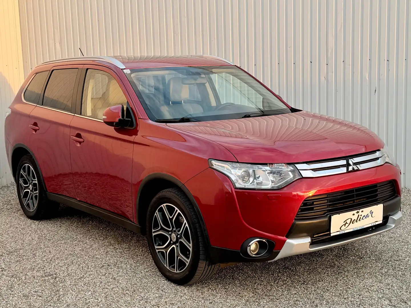 Mitsubishi Outlander 2.2 DI-D Instyle 4WD Rot - 2