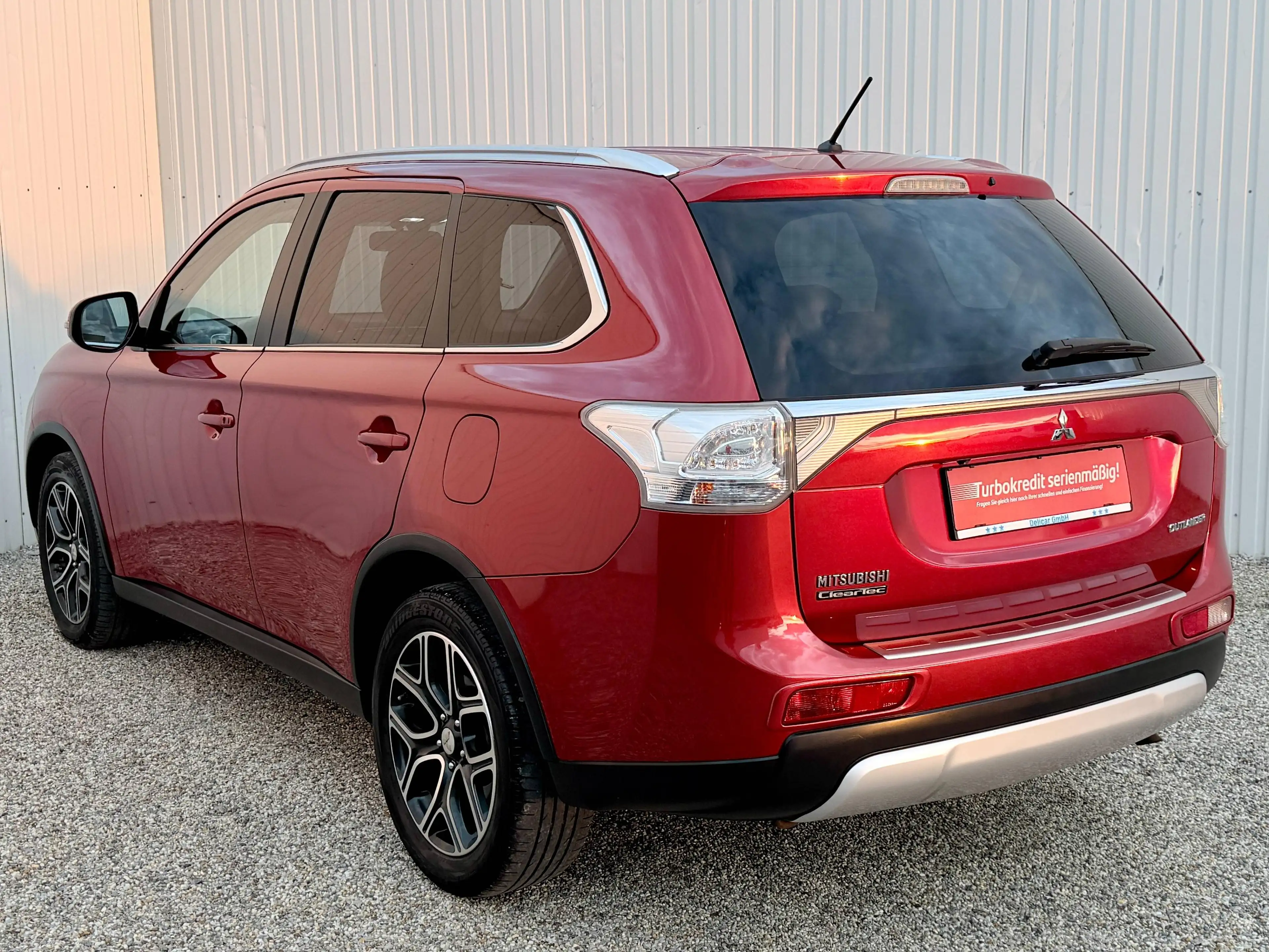 Mitsubishi Outlander 2.2 DI-D Instyle 4WD — photo 5