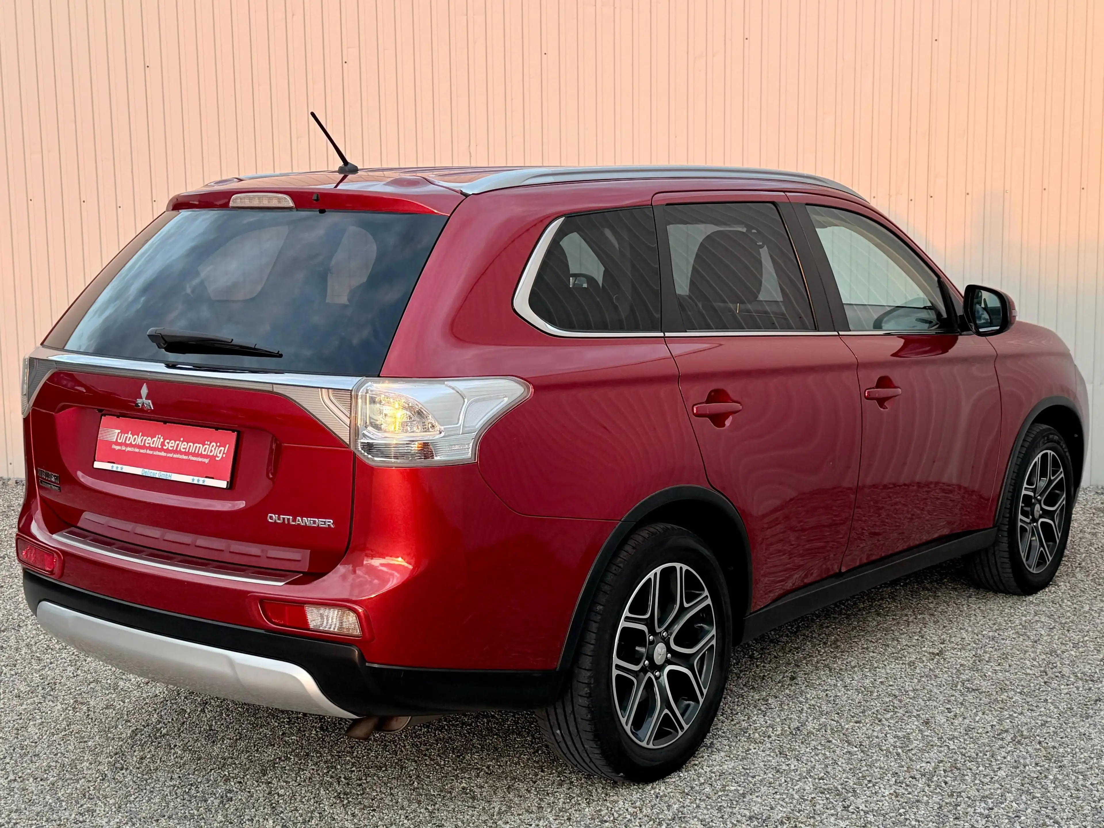 Mitsubishi Outlander 2.2 DI-D Instyle 4WD — photo 7