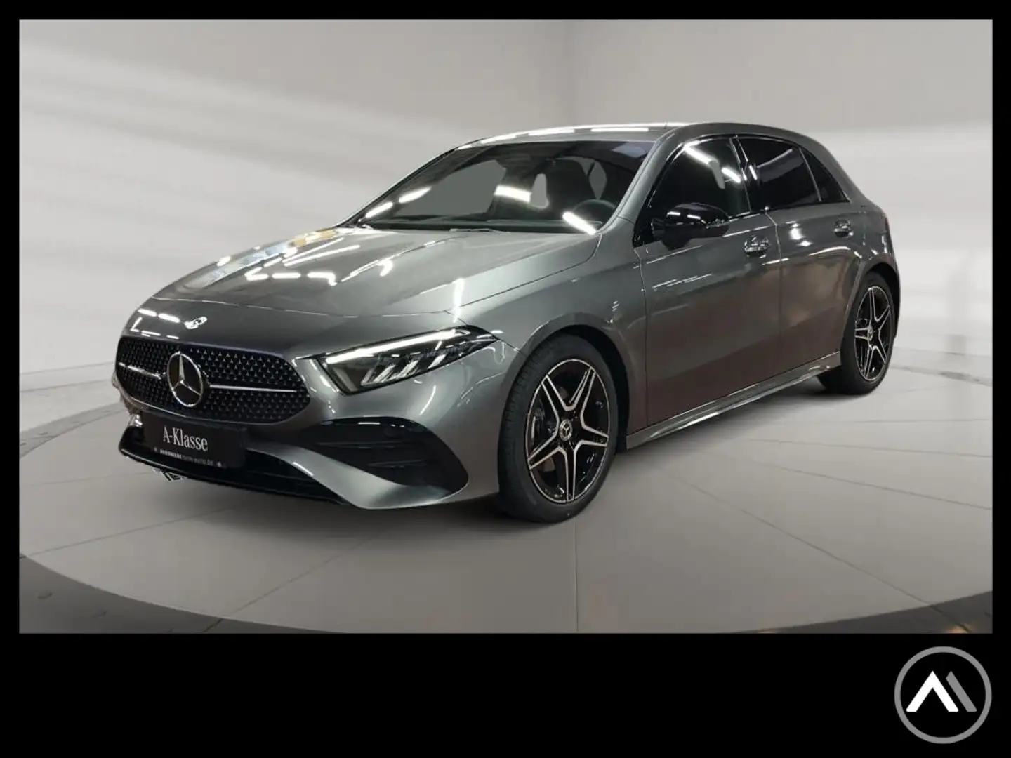 Mercedes-Benz A 180 +MBUX+Wide+AMG+Cam+SpurW+S-Sitz+W-Paket+LM Grau - 1